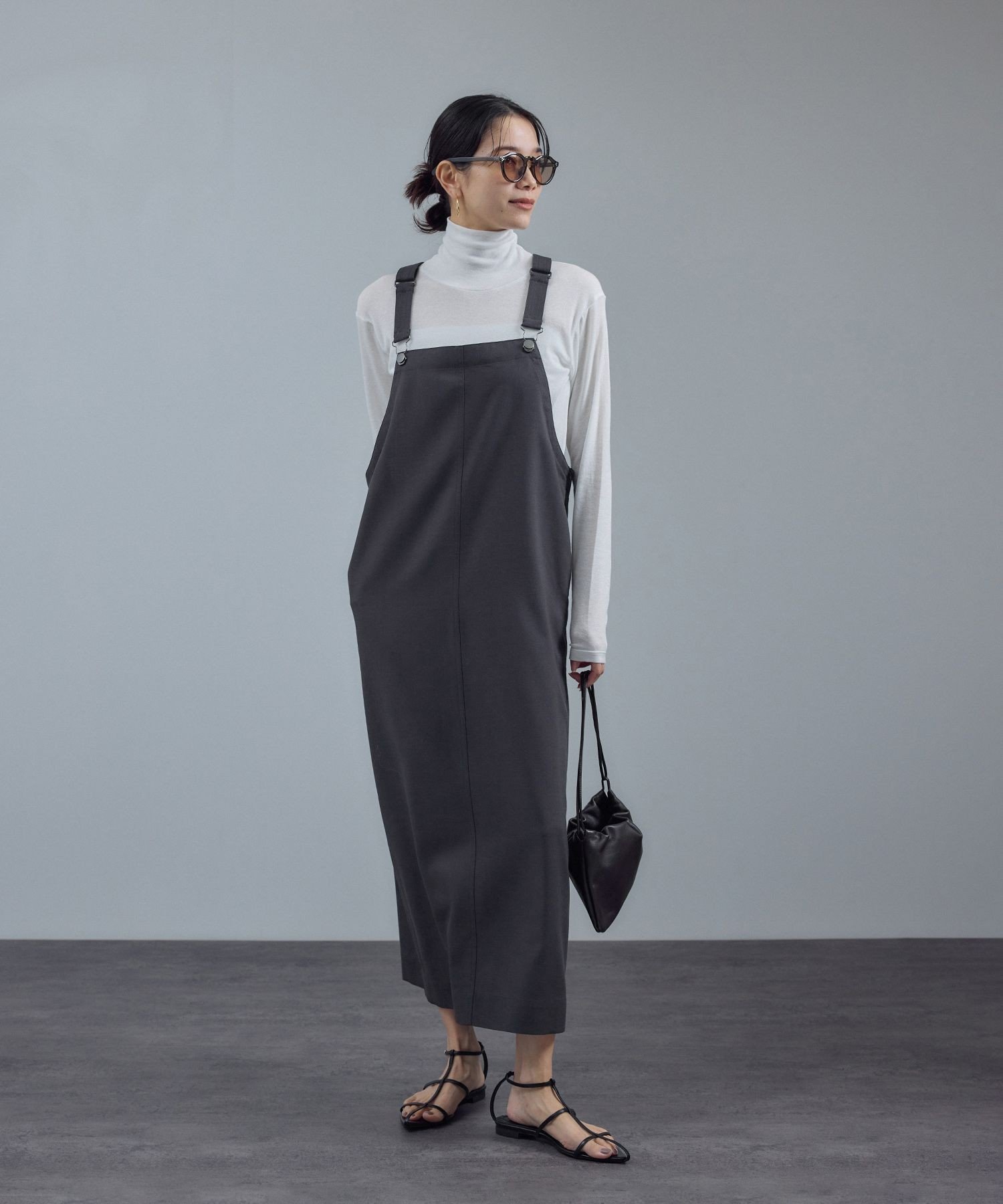 【SALE／30%OFF】SALON adam et rope' ウールツイルジャンパースカート サロン アダム エ ロペ ワンピース・ドレス ジャンパースカート ベージュ グレー【送料無料】