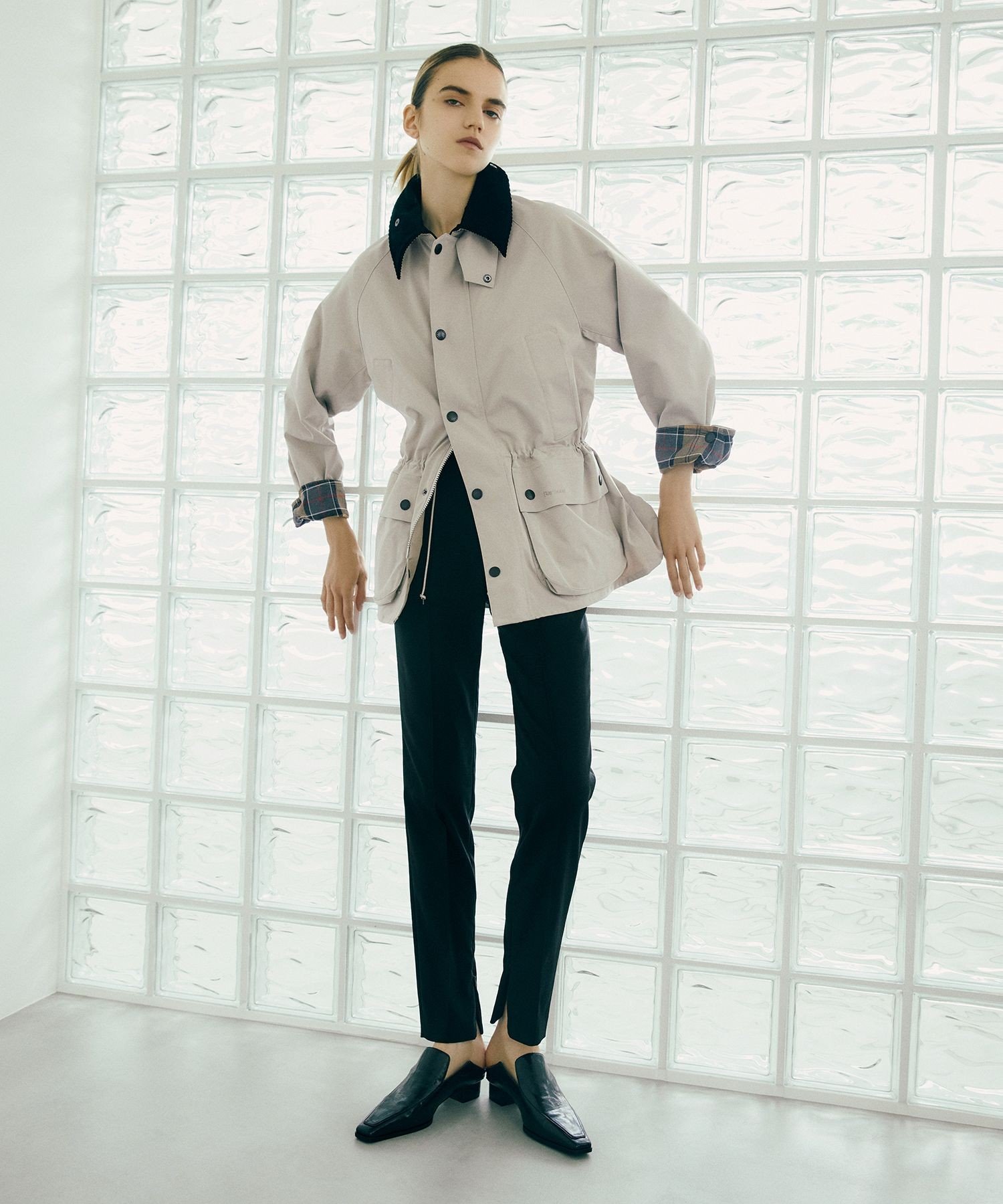 【Barbour for ADAM ET ROPE'】別注Shirring Bedale アダムエロペ ジャケット・アウター その他のジャケット・アウター ベージュ ブラック