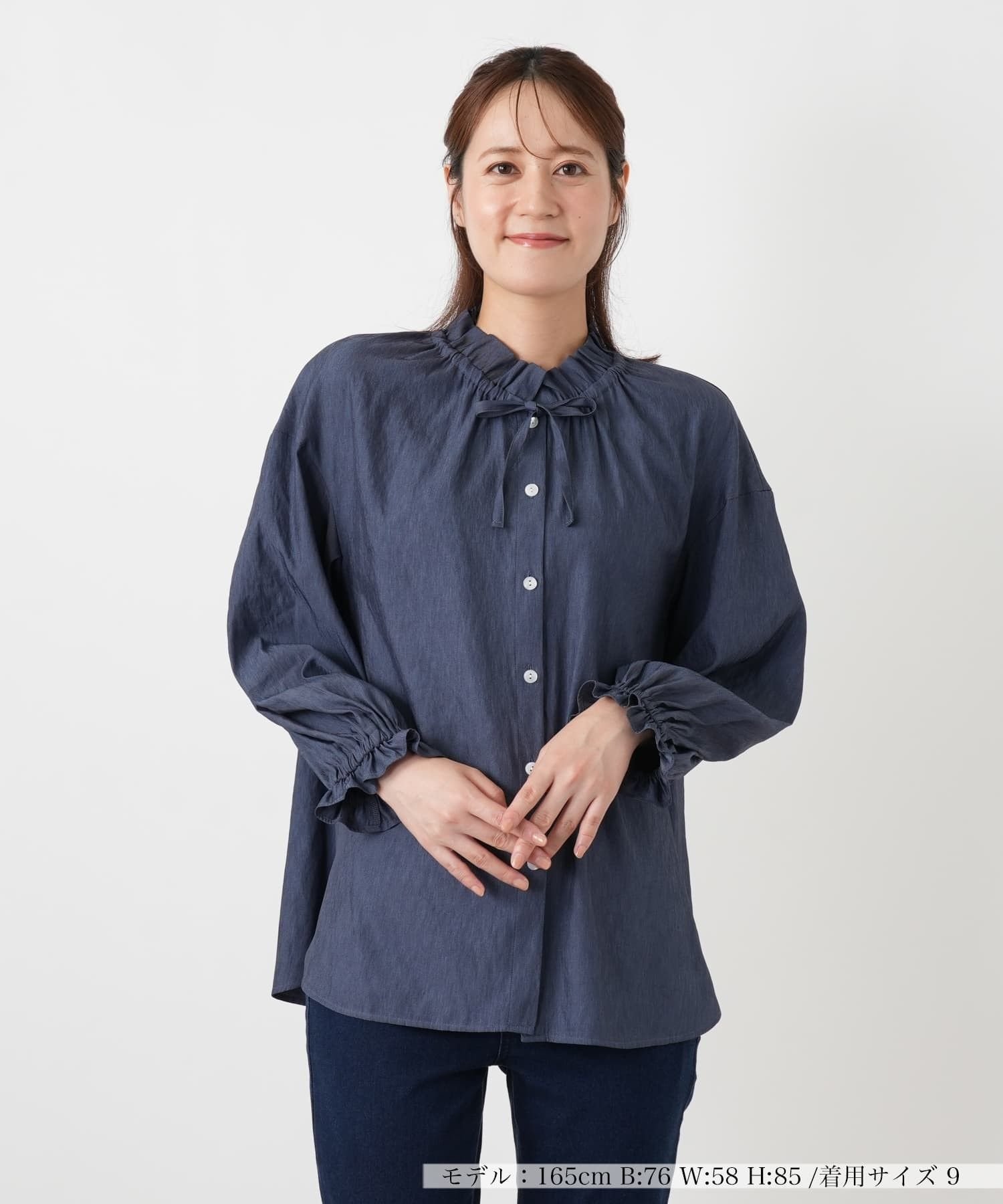 Leilian フリルスタンドカラーブラウス【Leilian WHITE LABEL】 レリアン トップス シャツ・ブラウス ホワイト ネイビー