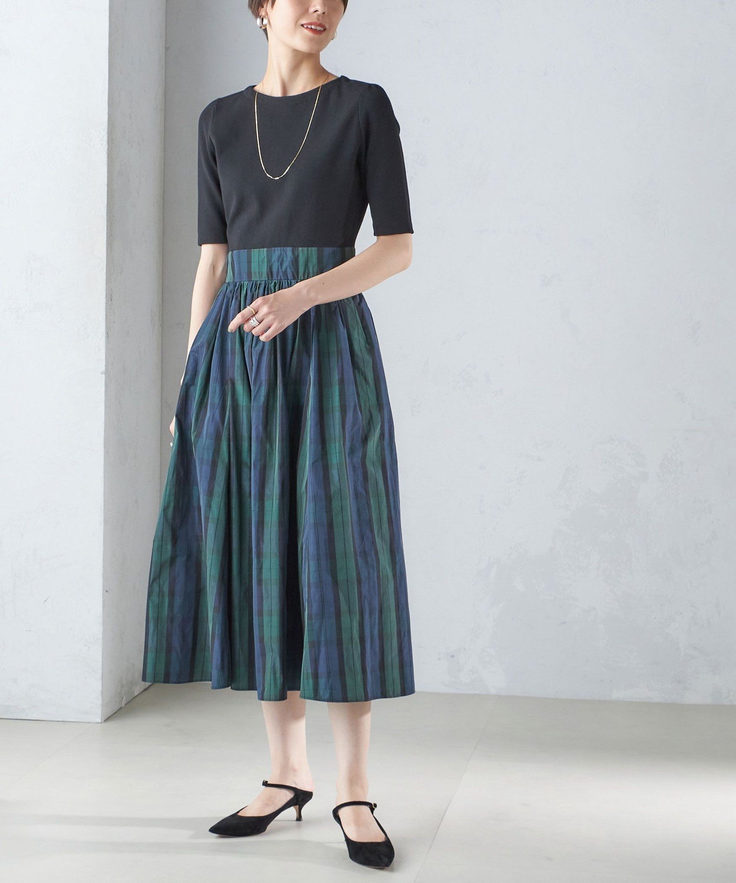 【SALE／60%OFF】SHIPS WOMEN ＜手洗い可能＞タフタ コンビ ニット パフスリーブ ワンピース シップス ワンピース・ドレス ワンピース ブラック ネイビー【送料無料】