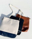 【SALE/30%OFF】a.v.v ショルダーバッグ【ドコデモBAGシリーズ】 アー・ヴェ・ヴェ バッグ ショルダーバッグ ホワイト ブラウン ブラック