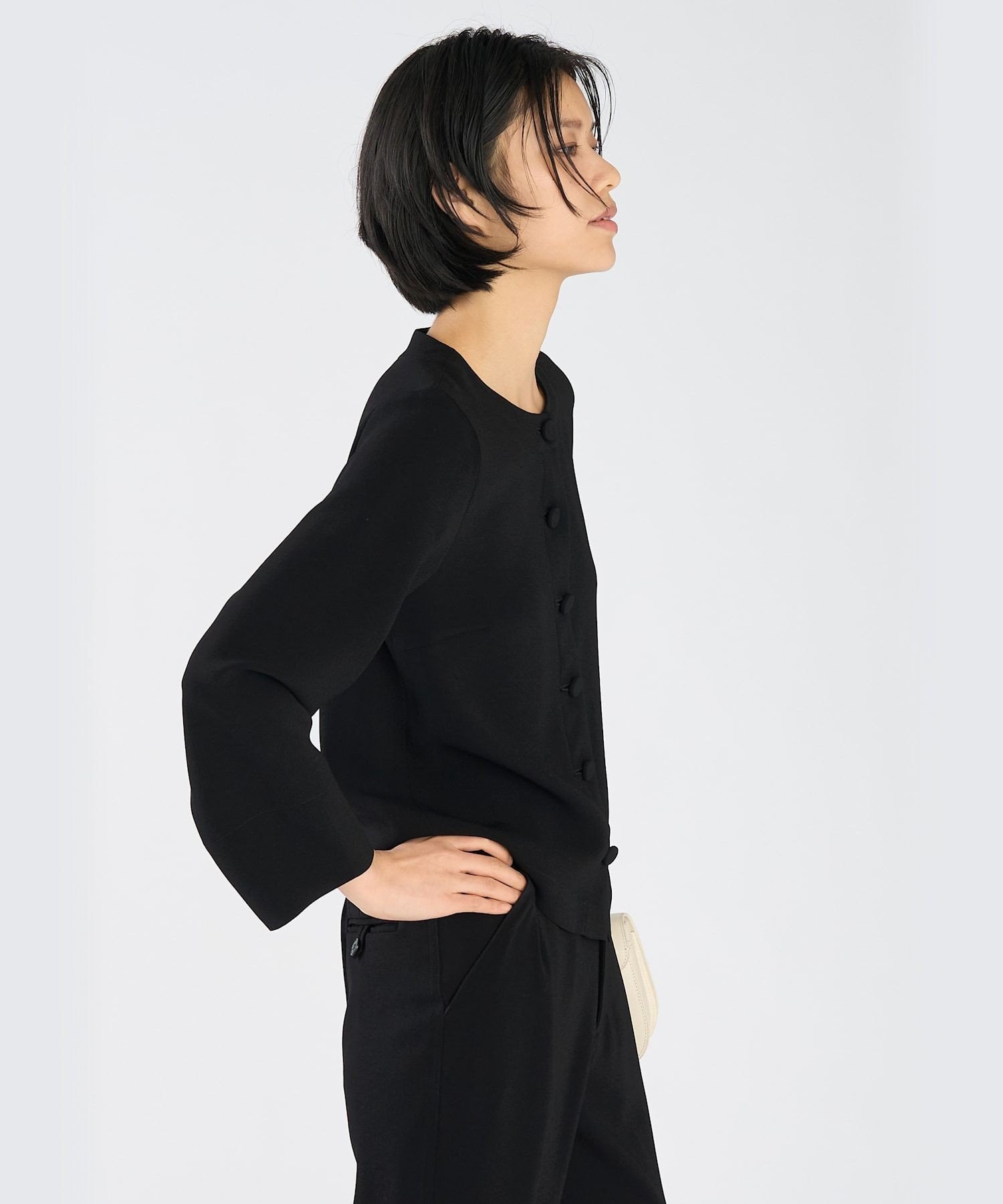 ブラック トリアセテート ノーカラー シャツジャケット "Beatriz" アニエスベー ジャケット・アウター ノーカラージャケット ブラック