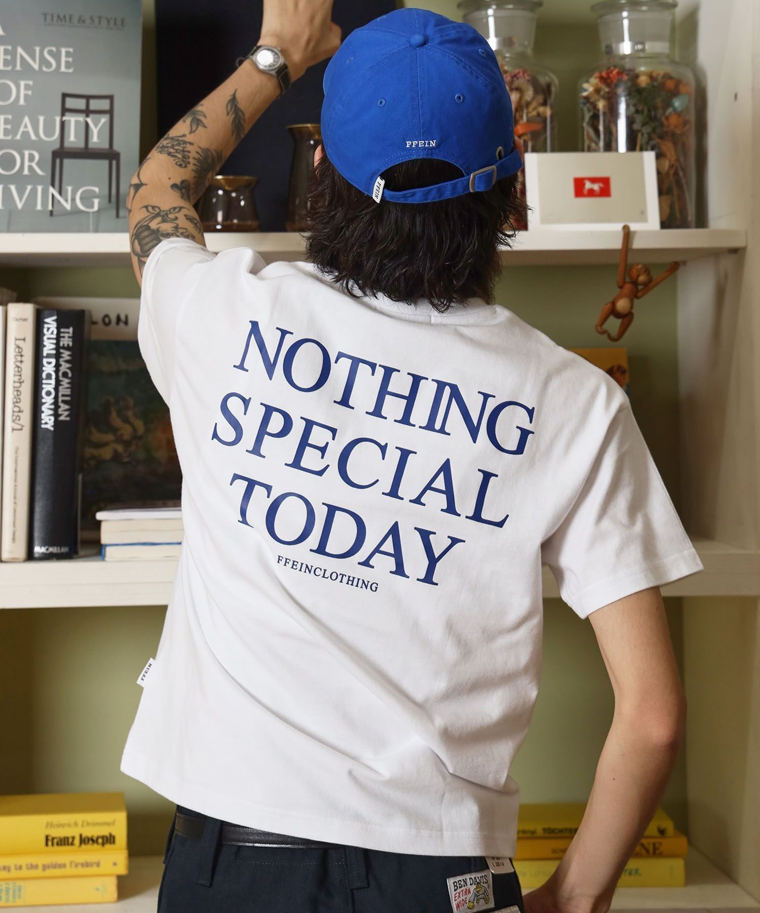 FFEIN 【FFEIN(フェイン)】アメリカンプリントロゴショート丈Tシャツ/ Tシャツ クルーネック 半袖 プリント 【短丈】 ナバル トップス カットソー・Tシャツ ブラック ホワイト レッド ネイビー