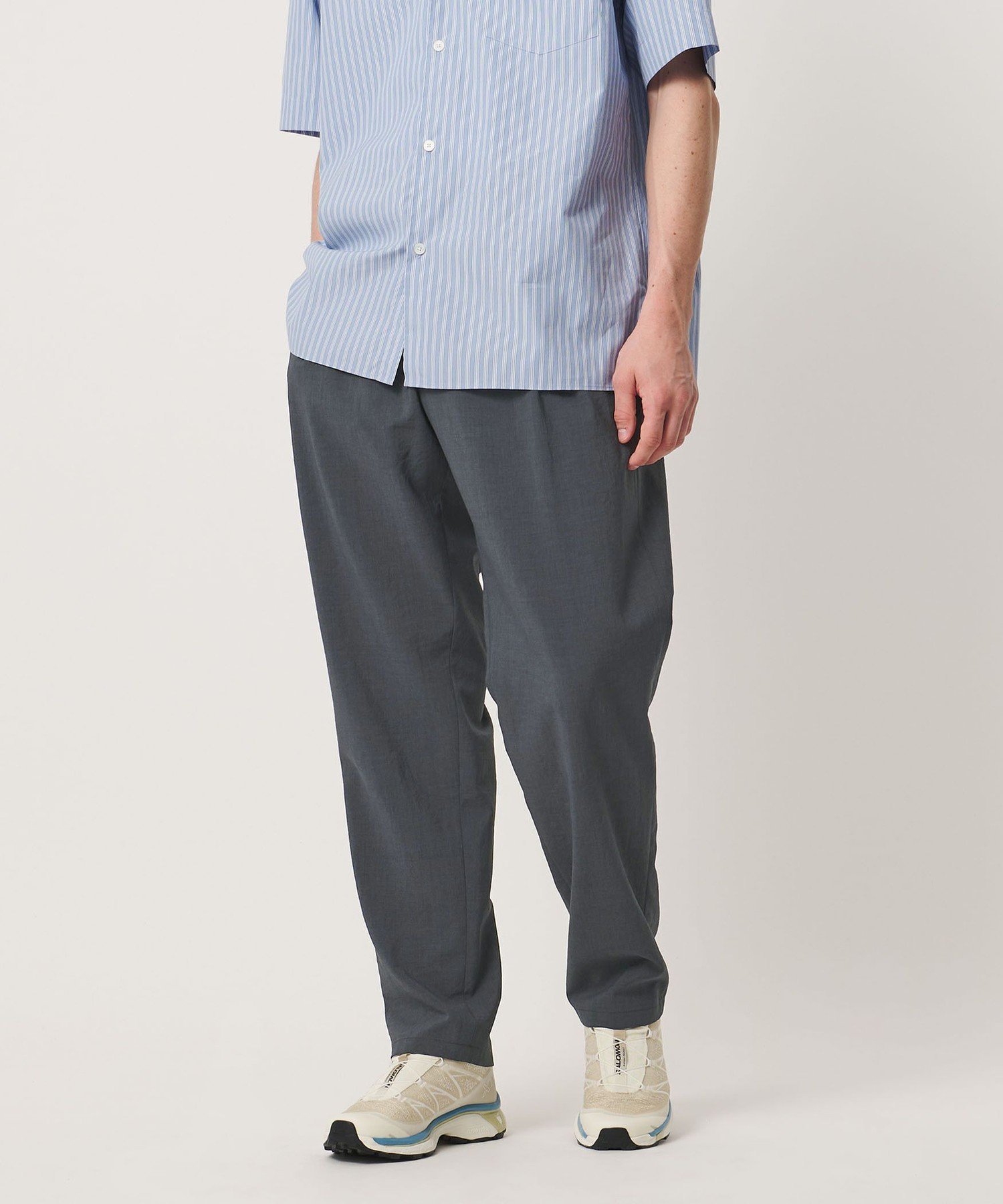 UNITED ARROWS サマーポリエステル ナチュラルポプリン オールギャザー 1プリーツ イージーパンツ ユナイテッドアローズ パンツ その他のパンツ ベージュ ブラック グレー【送料無料】