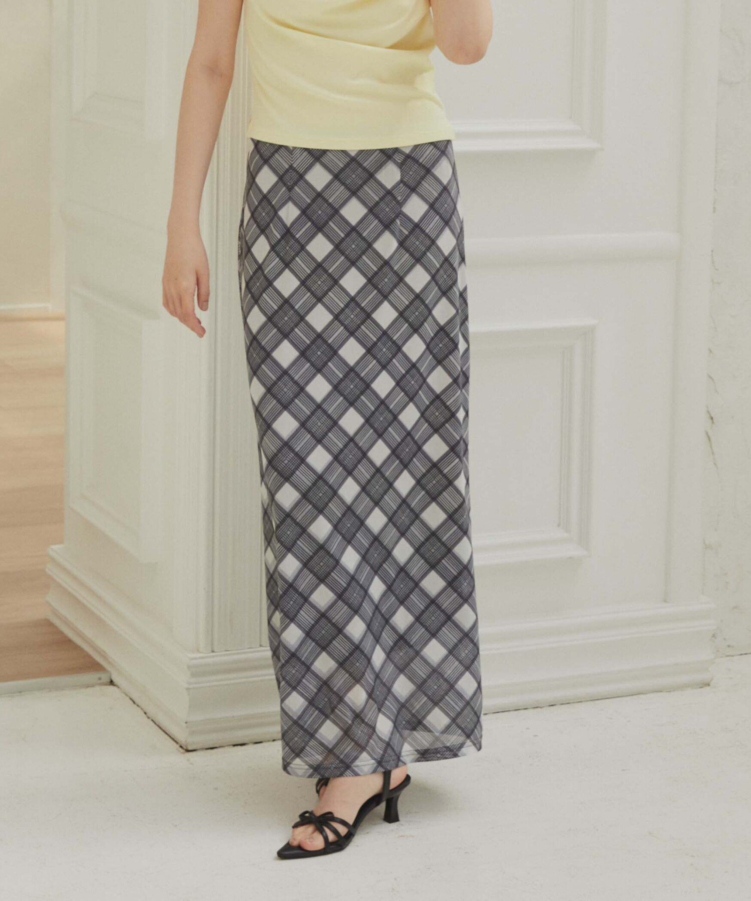【SALE／50%OFF】archives シアーバイアスチェックナロースカート アルシーヴ スカート ロング・マキシスカート ブラック ベージュ