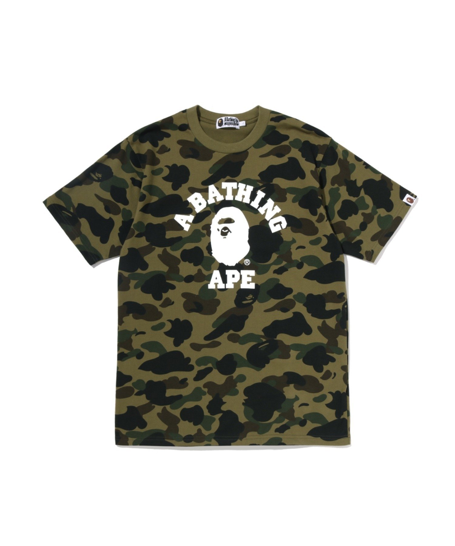 A BATHING APE 1ST CAMO COLLEGE TEE ア ベイシング エイプ トップス カットソー・Tシャツ イエロー グリーン【送料無料】