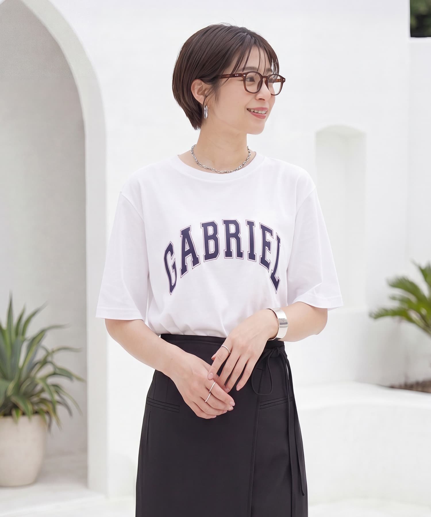 STYLE DELI 質感加工ロゴTシャツ/GABRIEL スタイルデリ トップス カットソー・Tシャツ ホワイト グレー ネイビー