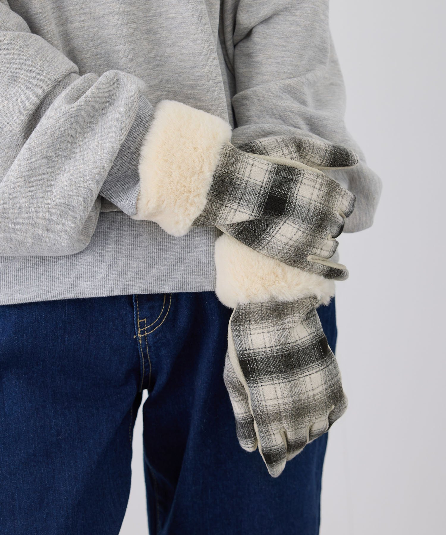 【SALE／40%OFF】ROPE' PICNIC PASSAGE チェック*フェイクファーグローブ ロペピクニック ファッション雑貨 手袋 ホワイト ベージュ ブラック