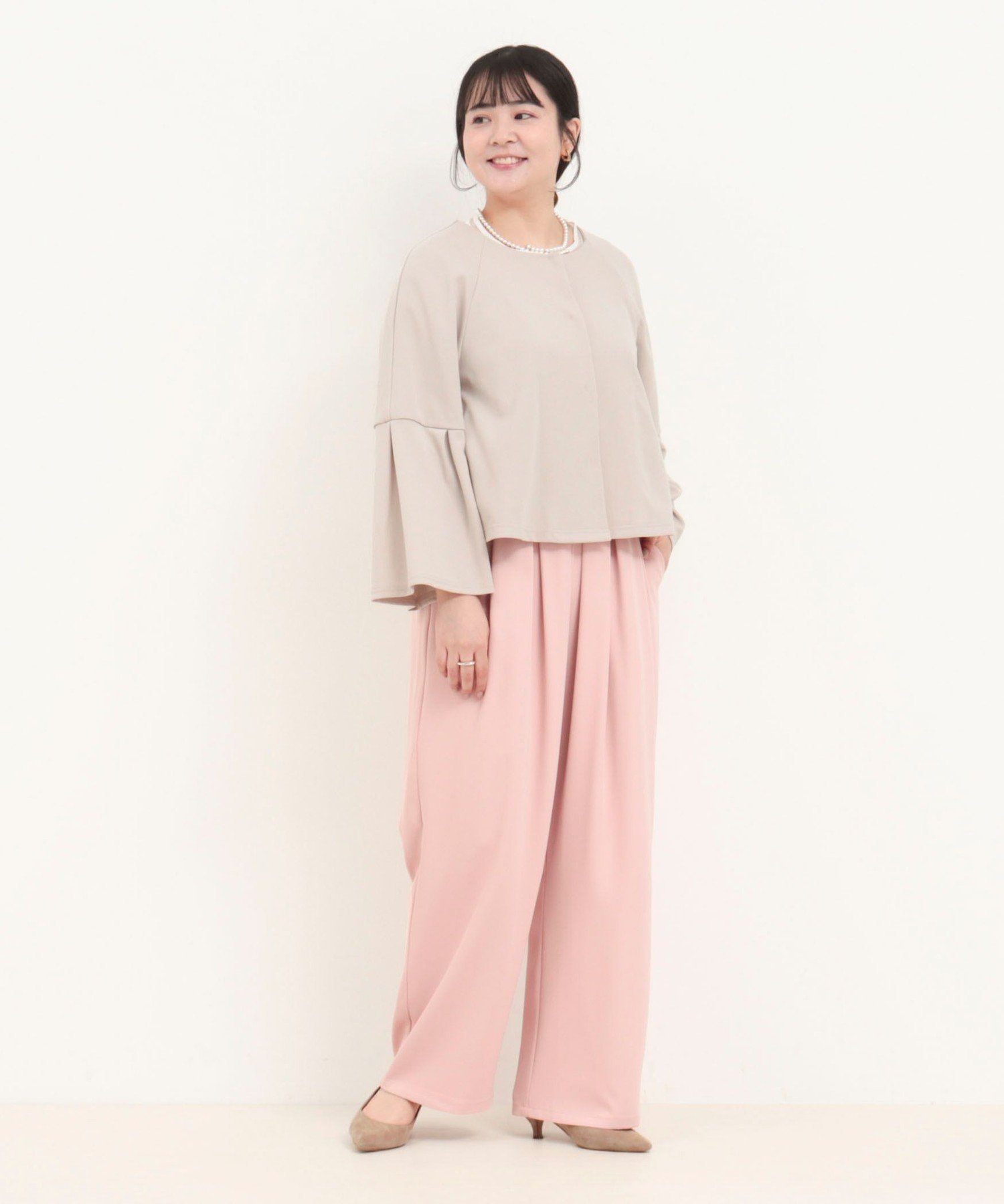 【SALE／40%OFF】MICO COULIER カットジョーゼットノーカラーブルゾン ノーリーズ ジャケット・アウター ブルゾン・ジャンパー ブラック ベージュ【送料無料】