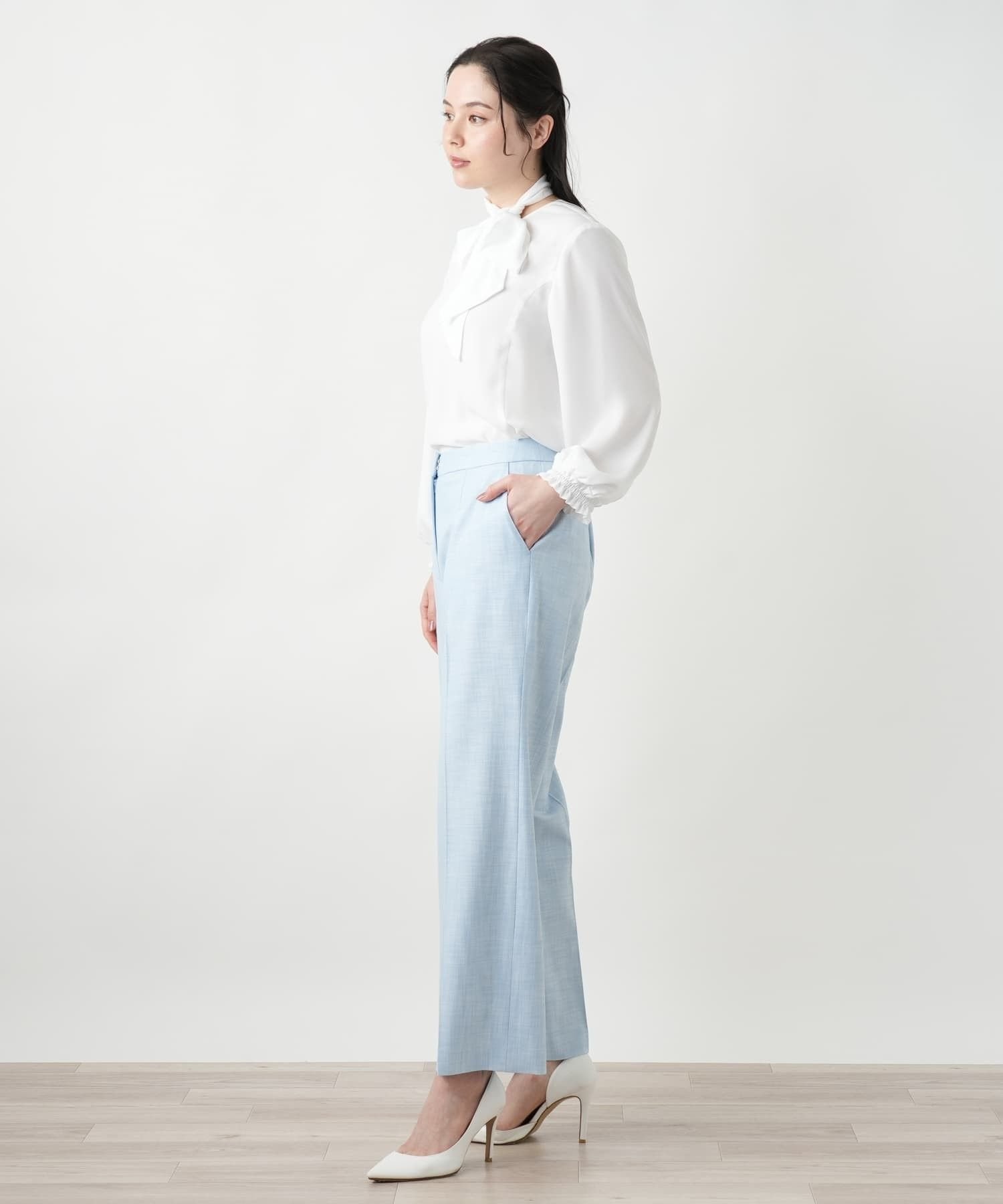 Leilian PLUS HOUSE 【店頭人気】ストレートパンツ【ROCHAS Premiere】 レリアン プラスハウス パンツ その他のパンツ ブルー