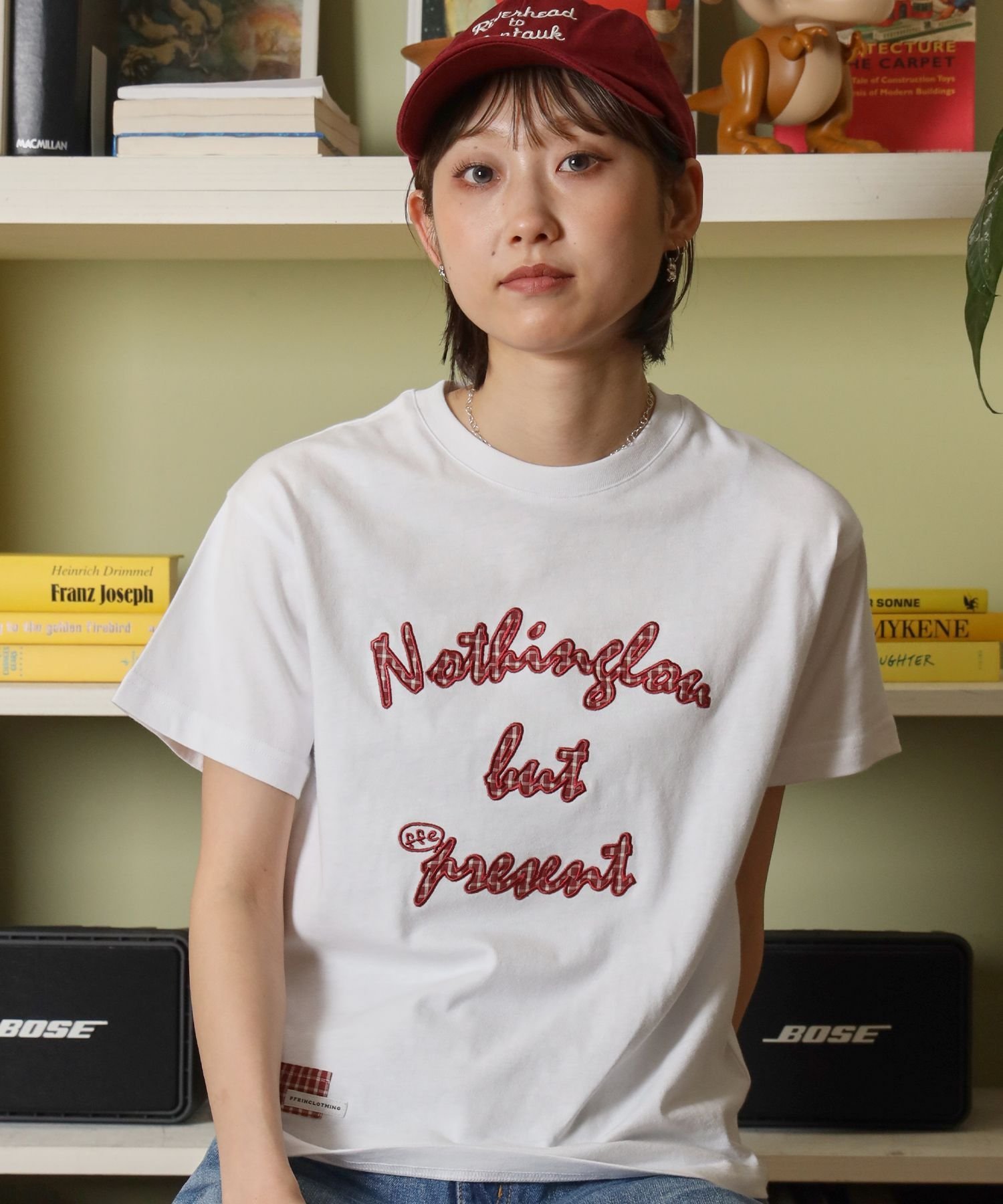 FFEIN 【FFEIN(フェイン)】アップリケロゴショート丈Tシャツ/ Tシャツ クルーネック 半袖 プリント 刺繍 チェック 【短丈】 ナバル トップス カットソー・Tシャツ ブラック ホワイト グレー ネイビー