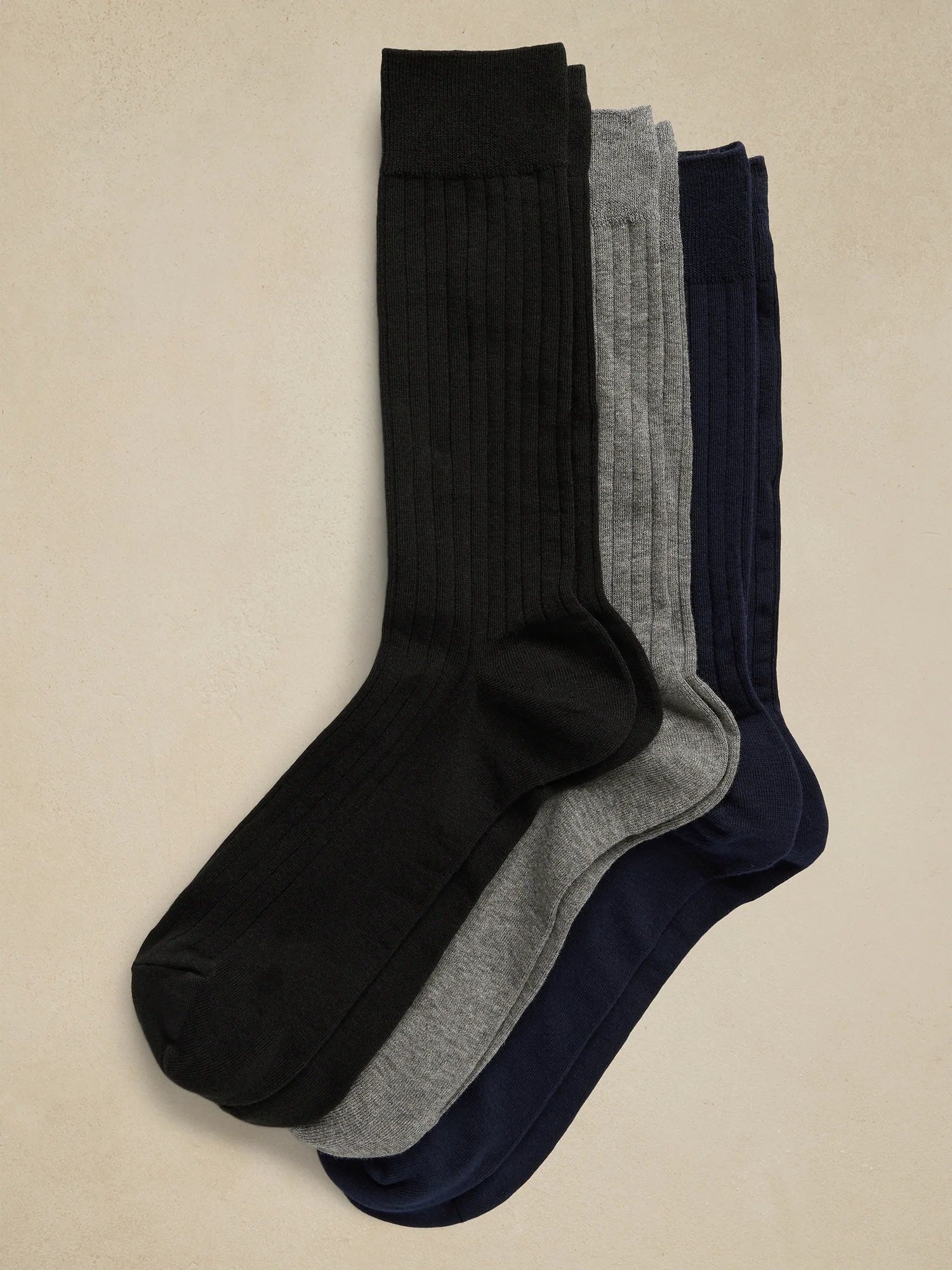 BANANA REPUBLIC FACTORY STORE (M)BANANA REPUBLIC FACTORY STORE　　3足組 リブソックス バナナ・リパブリック ファクトリーストアー 靴下・レッグウェア 靴下 ブラック【送料無料】