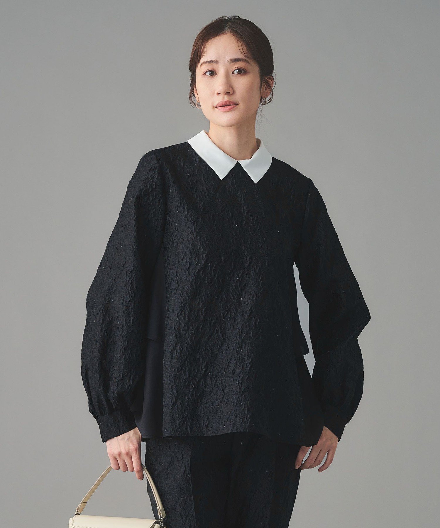 UNITED ARROWS GISHA 2トーン ジャガード ブラウス ユナイテッドアローズ トップス シャツ・ブラウス グレー ネイビー【送料無料】