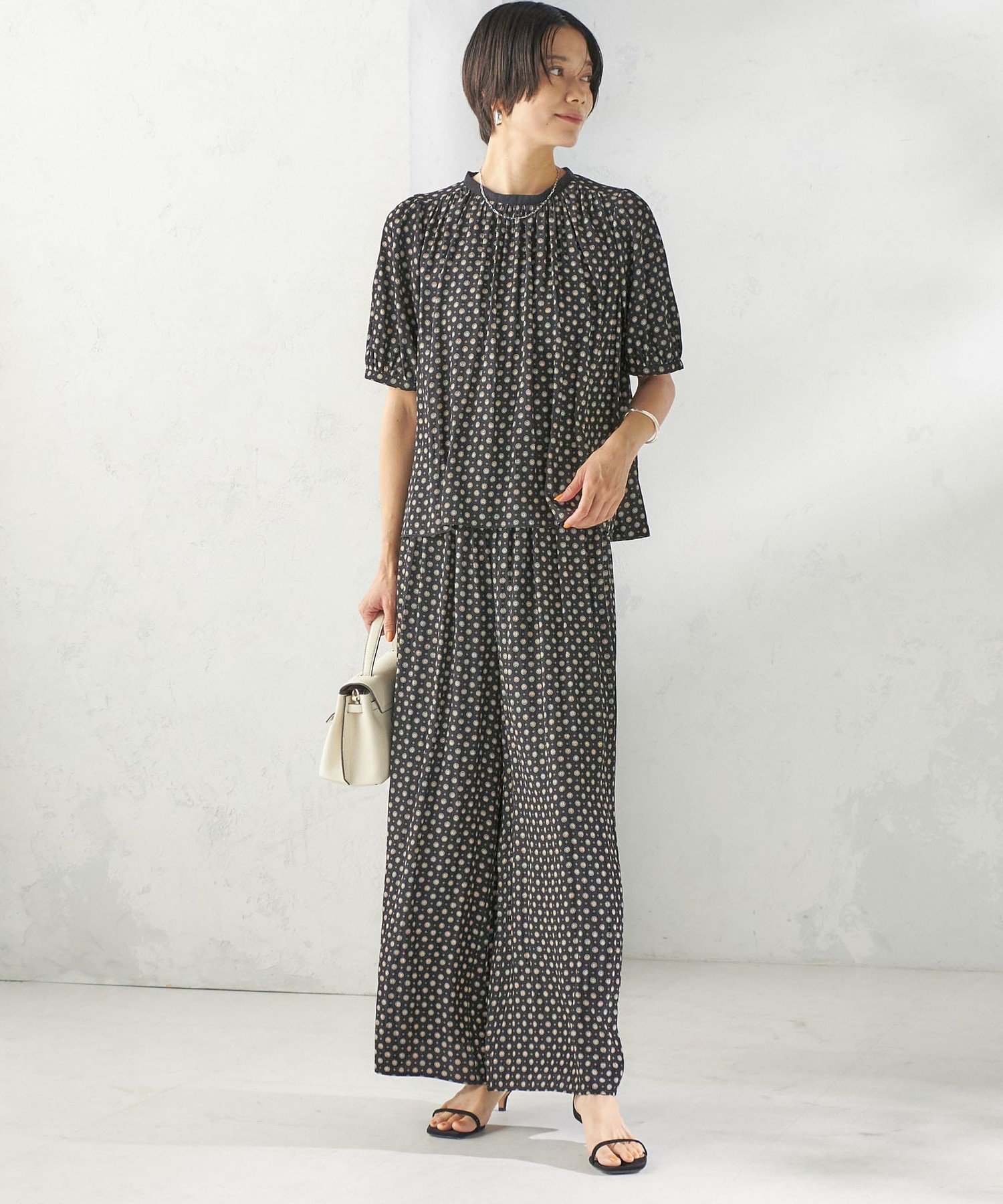 WOMEN ＜手洗い可能＞プリント カッセン ギャザー 半袖 ブラウス シップス トップス シャツ・ブラウス ブラック