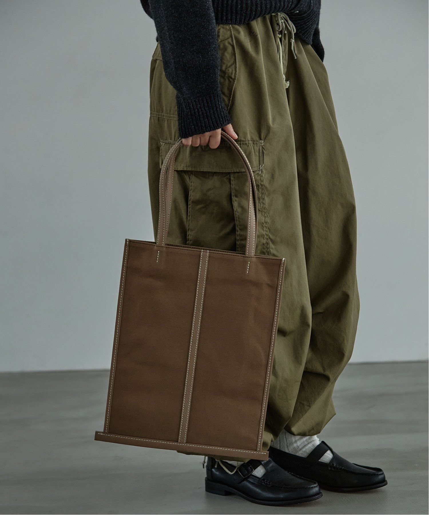 【SALE／10%OFF】KATHARINE HAMNETT LONDON KATHARINE HAMNETT LONDON/(U)STITCHED COMBI TOTE リバースプロジェクトストア バッグ トートバッグ ベージュ ブラック【送料無料】