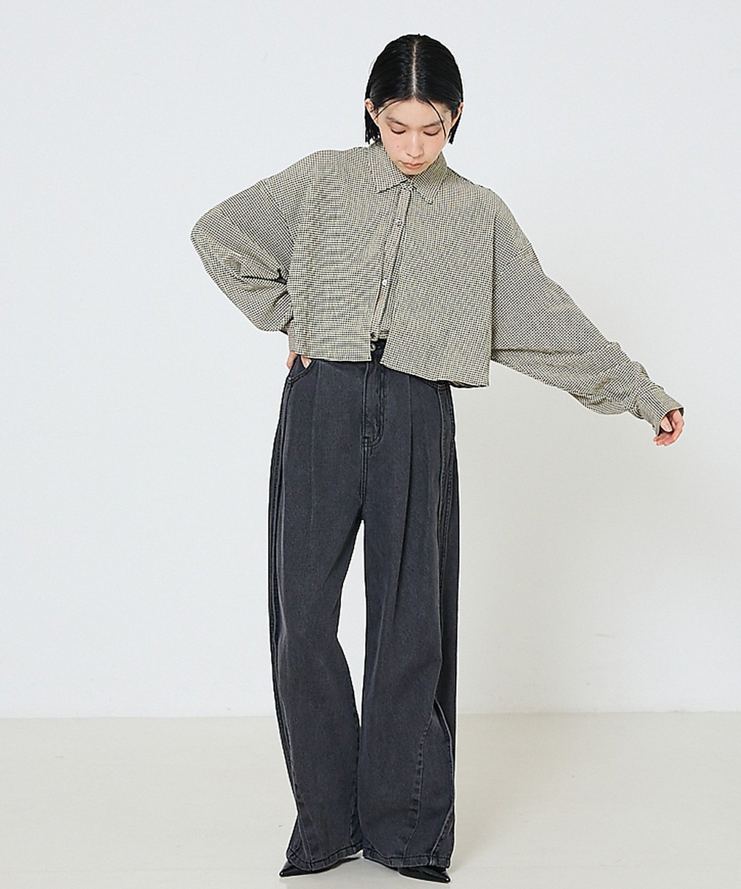 NOMINE サイドライン タック ワイド ハイウエスト デニムパンツ ノミネ パンツ ジーンズ・デニムパンツ ブルー グレー