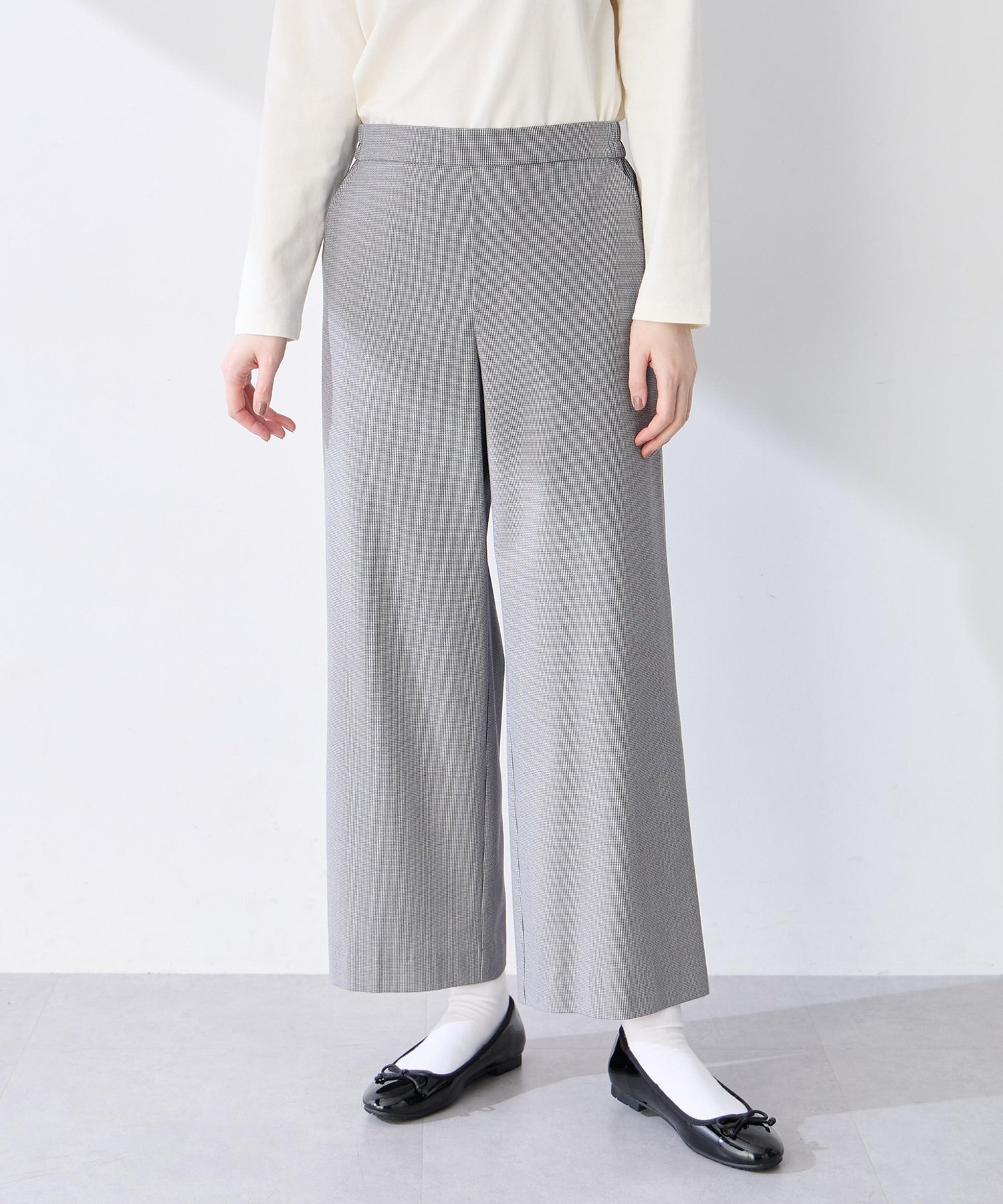Petit Honfleur 【すご楽シリーズ】千鳥柄ストレッチワイドパンツ【ウエストゴム】 プチオンフルール パンツ その他のパンツ ブラック