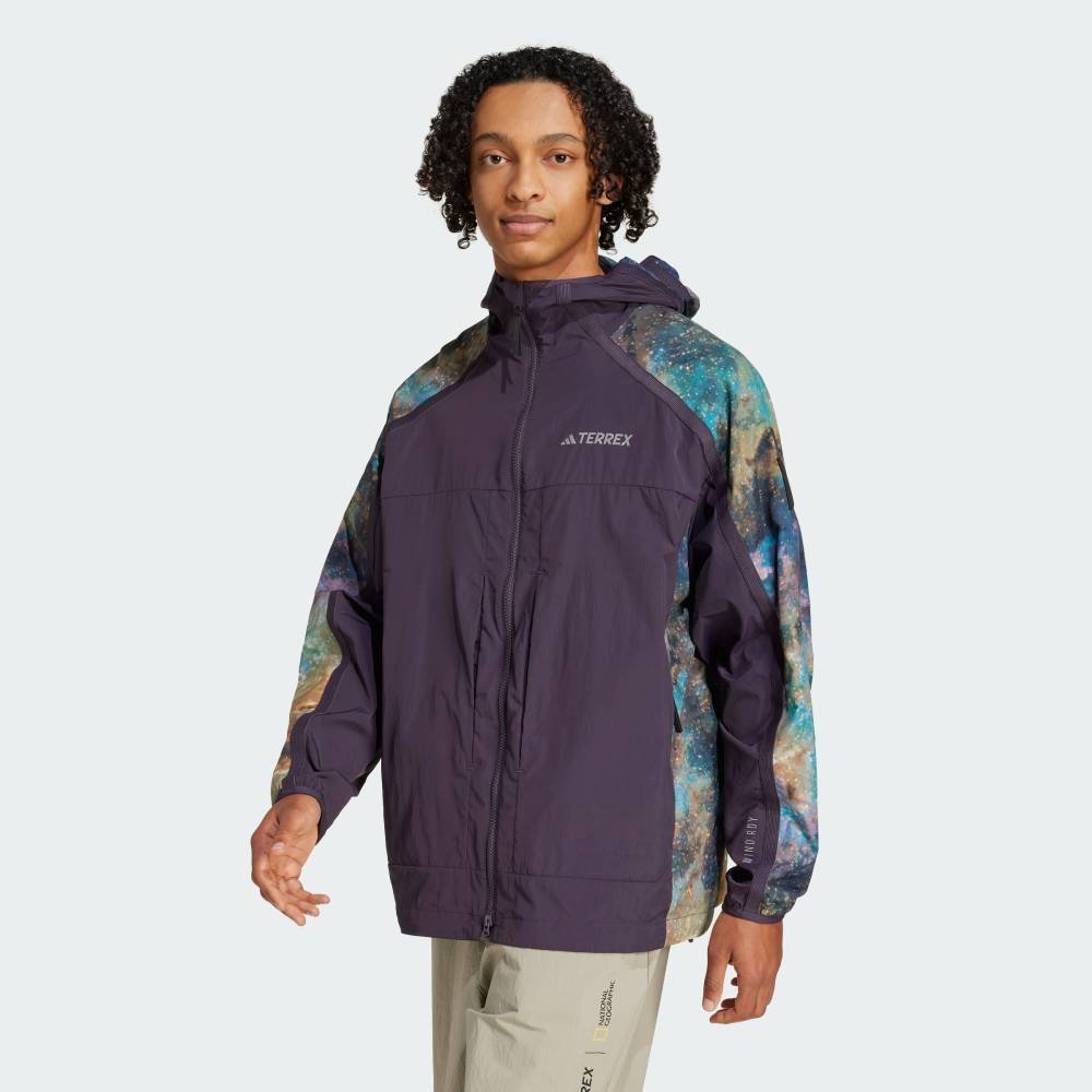 【SALE/20%OFF】adidas 【公式】アディダス adidas ナショナル ジオグラフィック WIND. RDY ジャケット アディダス ジャケット・アウター その他のジャケット・アウター パープル【送料無料】