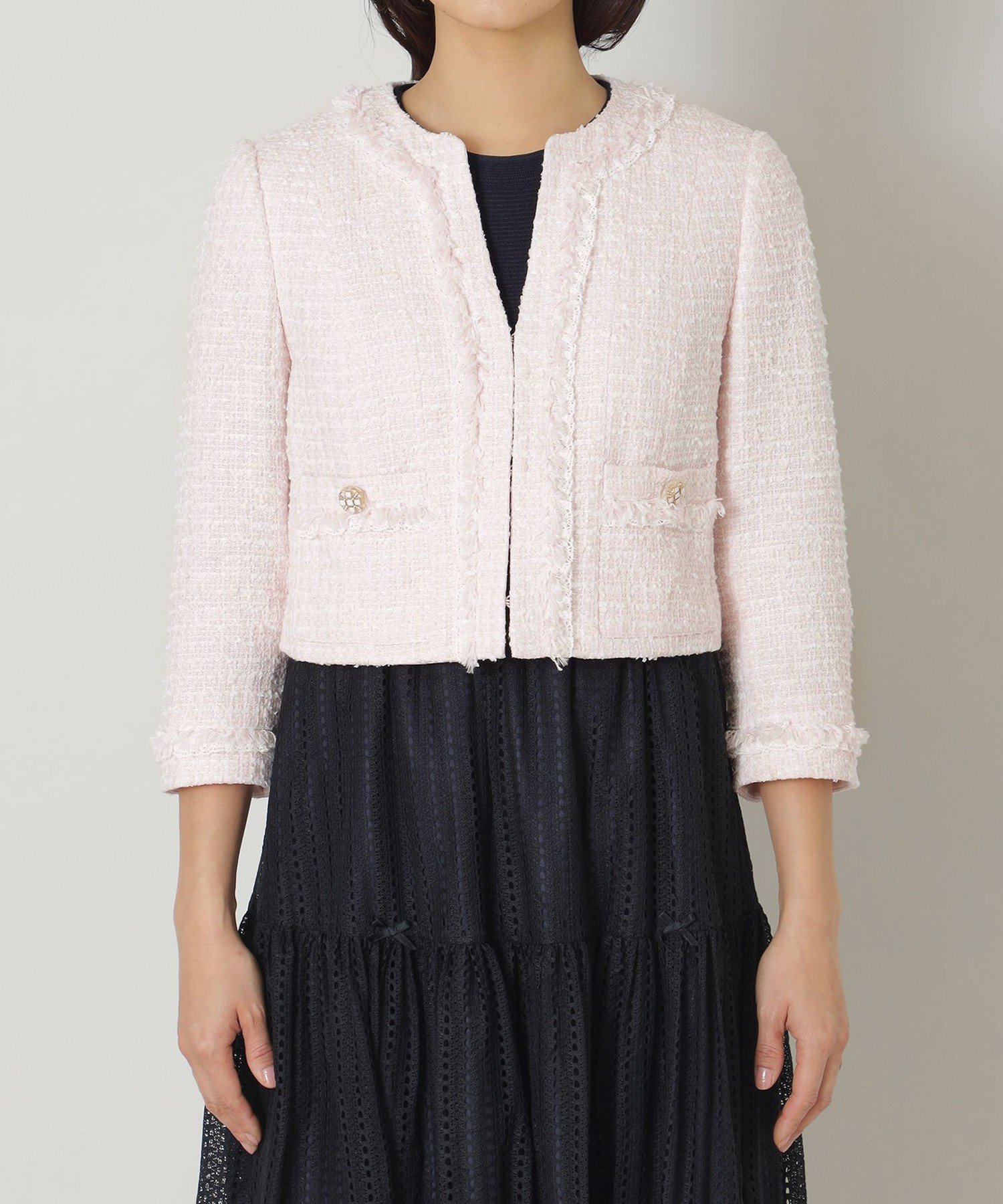 TO BE CHIC 【L】ライトカラーツイード ショートジャケット サンヨー エルサイズ ジャケット・アウター ノーカラージャケット ピンク