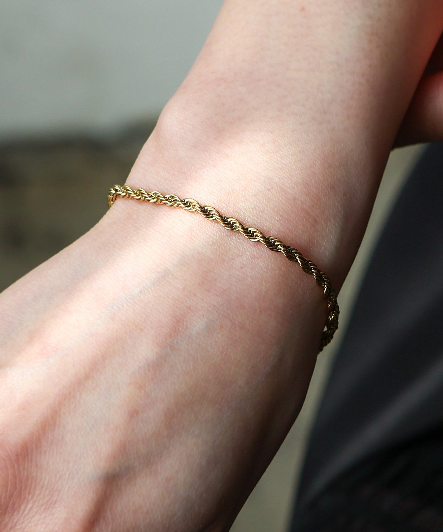 【SALE／40%OFF】aroco ねじれチェーンブレスレット ヴィータフェリーチェ アクセサリー・腕時計 ブレスレット・バングル シルバー ゴールド