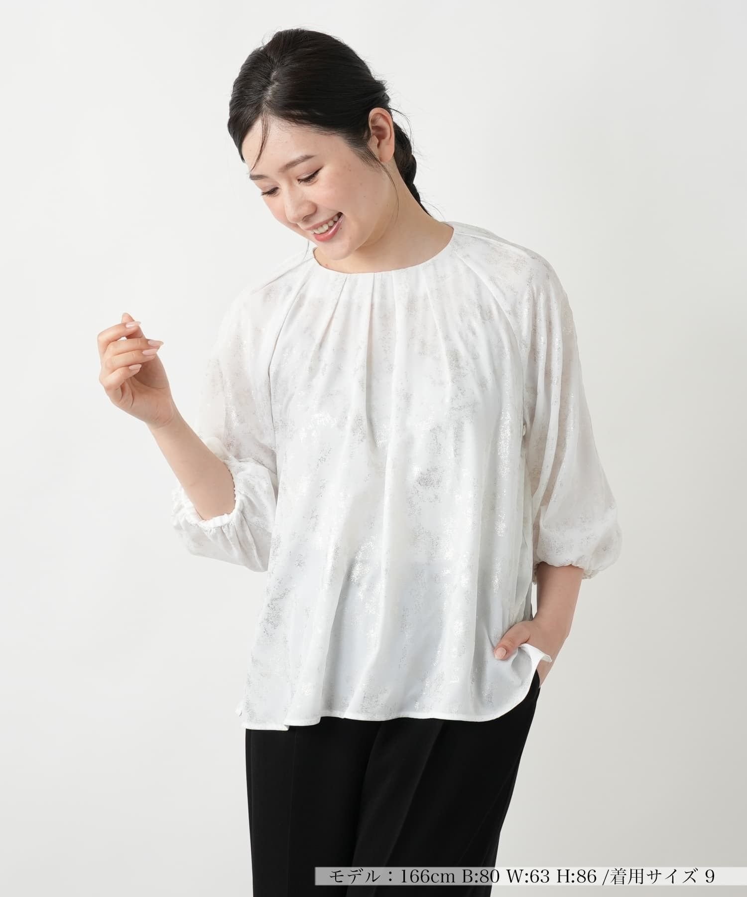 Leilian 【店舗人気】タックブラウス レリアン トップス シャツ・ブラウス ホワイト