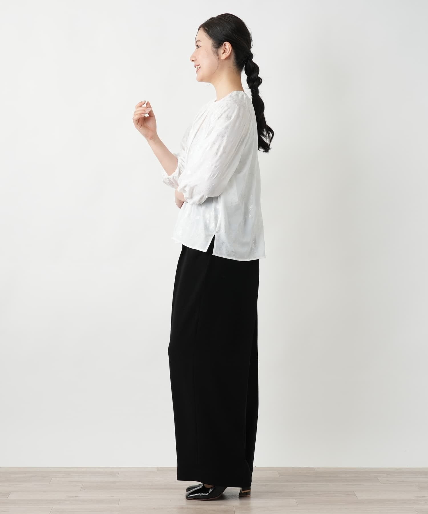 Leilian 【店舗人気】タックブラウス レリアン トップス シャツ・ブラウス ホワイト