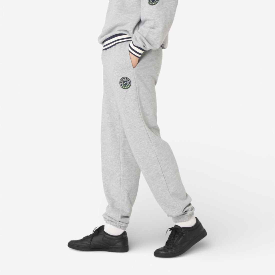 ローンクラブ フレンチテリー ジョガーパンツ / LAWN CLUB FRENCH TERRY JOGGER リーボック パンツ その他のパンツ グレー ネイビー