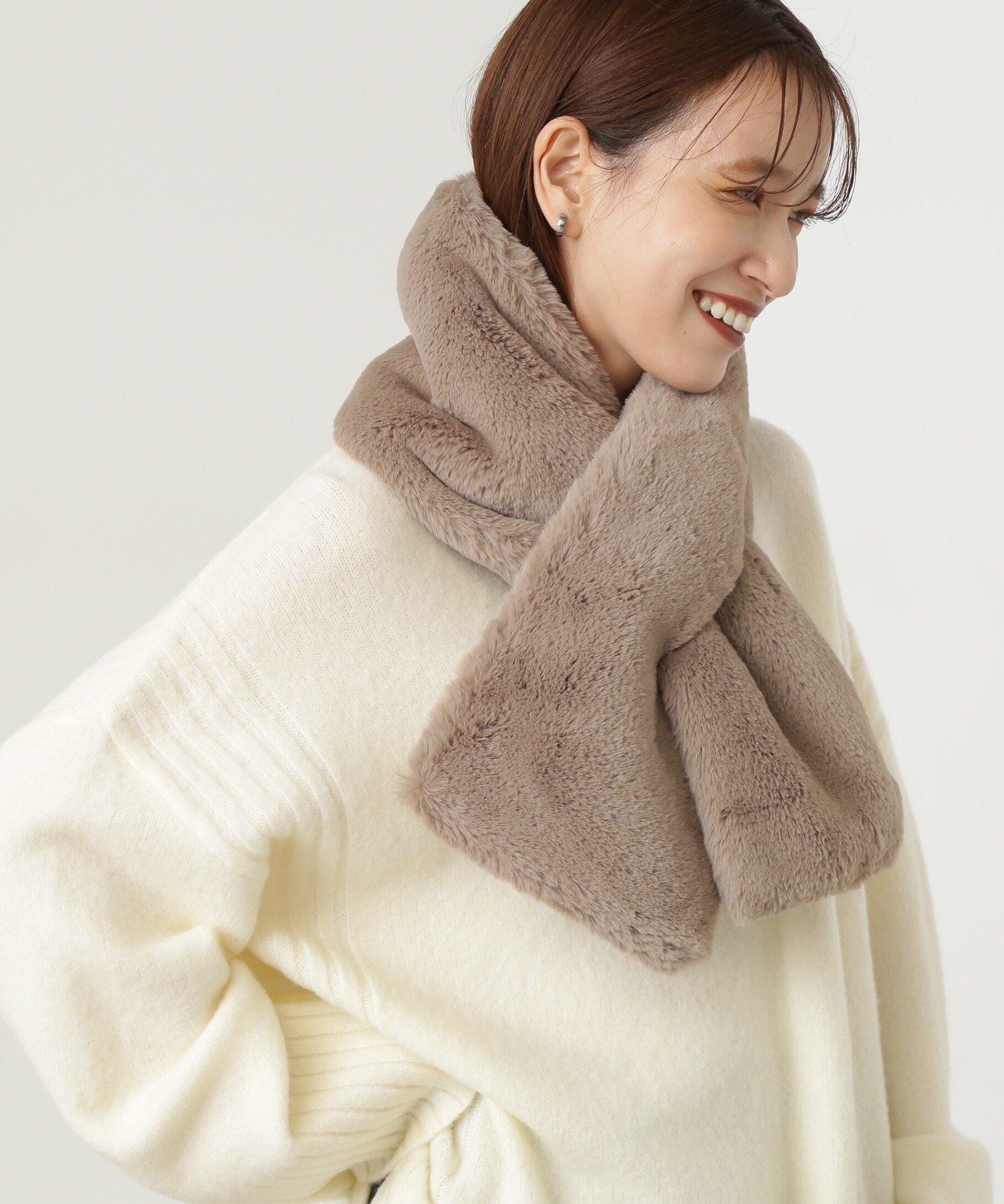【SALE／30%OFF】N. Natural Beauty Basic フェイクファーティペット エヌ ナチュラルビューティーベーシック* ファッション雑貨 マフラー・ストール・ネックウォーマー グレー ホワイト【送料無料】