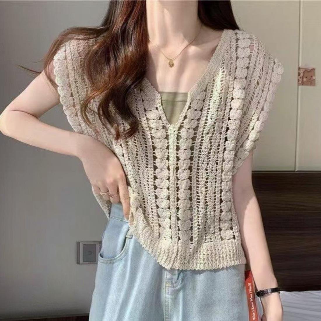 【SALE／30%OFF】maison de LATIR ヘルシーな肌見せクロシェ編みノースリーブ メゾンドラティール トップス ノースリーブ・タンクトップ ベージュ ホワイト