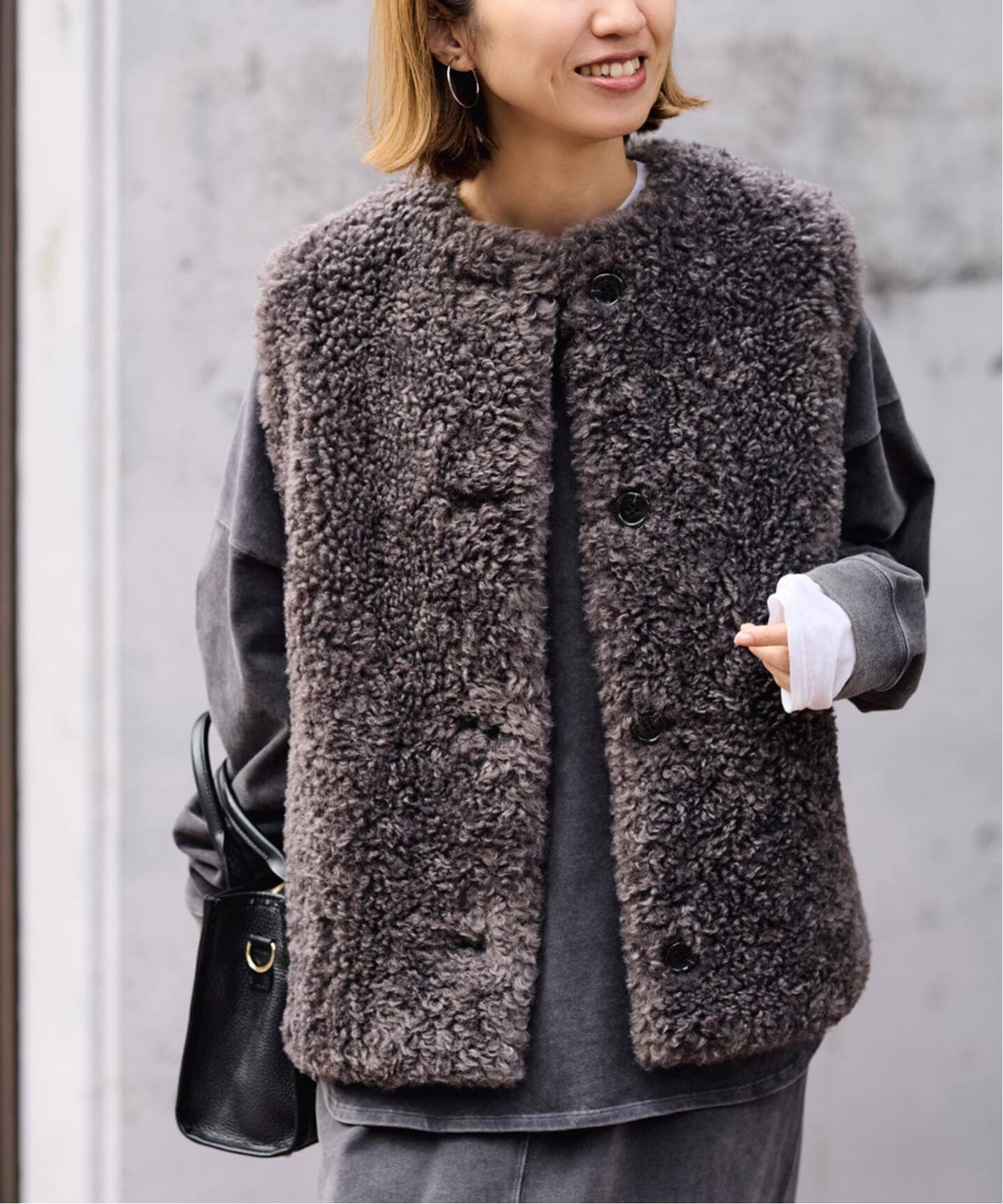 FRAMeWORK ≪追加≫フェイクファーベスト フレームワーク ジャケット・アウター その他のジャケット・ア..