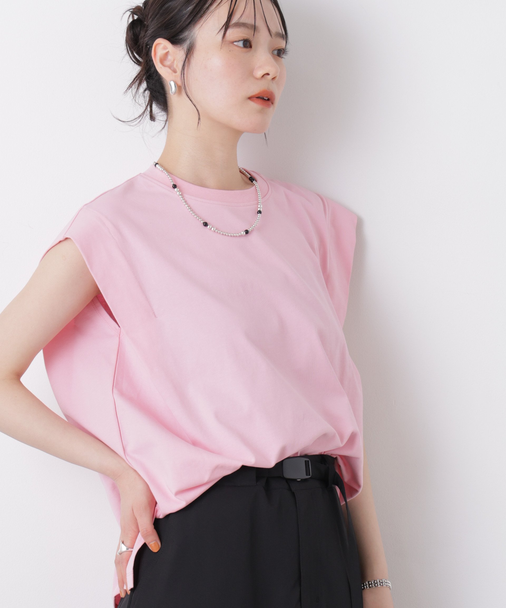 【SALE／20%OFF】NANO universe 近赤外線&UVカット・吸水速乾機能 タックデザイントップス ナノユニバース トップス カットソー・Tシャツ グレー ピンク ホワイト stylife-15690800 Rakuten Fashion サンプル画像3