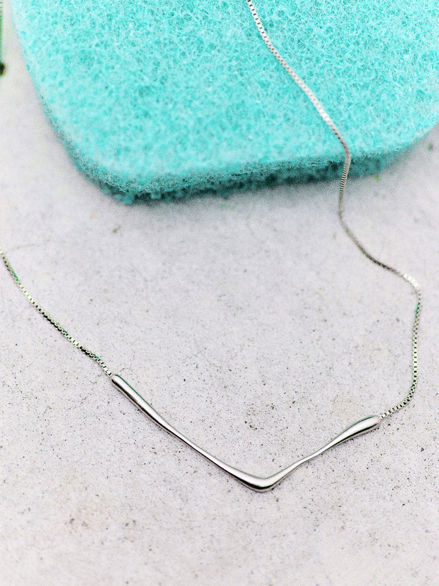 Mila Owen 【EVERYDAY PROOF JEWELRY 】Vモチーフネックレス ミラオーウェン アクセサリー・腕時計 ネックレス【送料無料】 stylife-15724877 Rakuten Fashion サンプル画像3