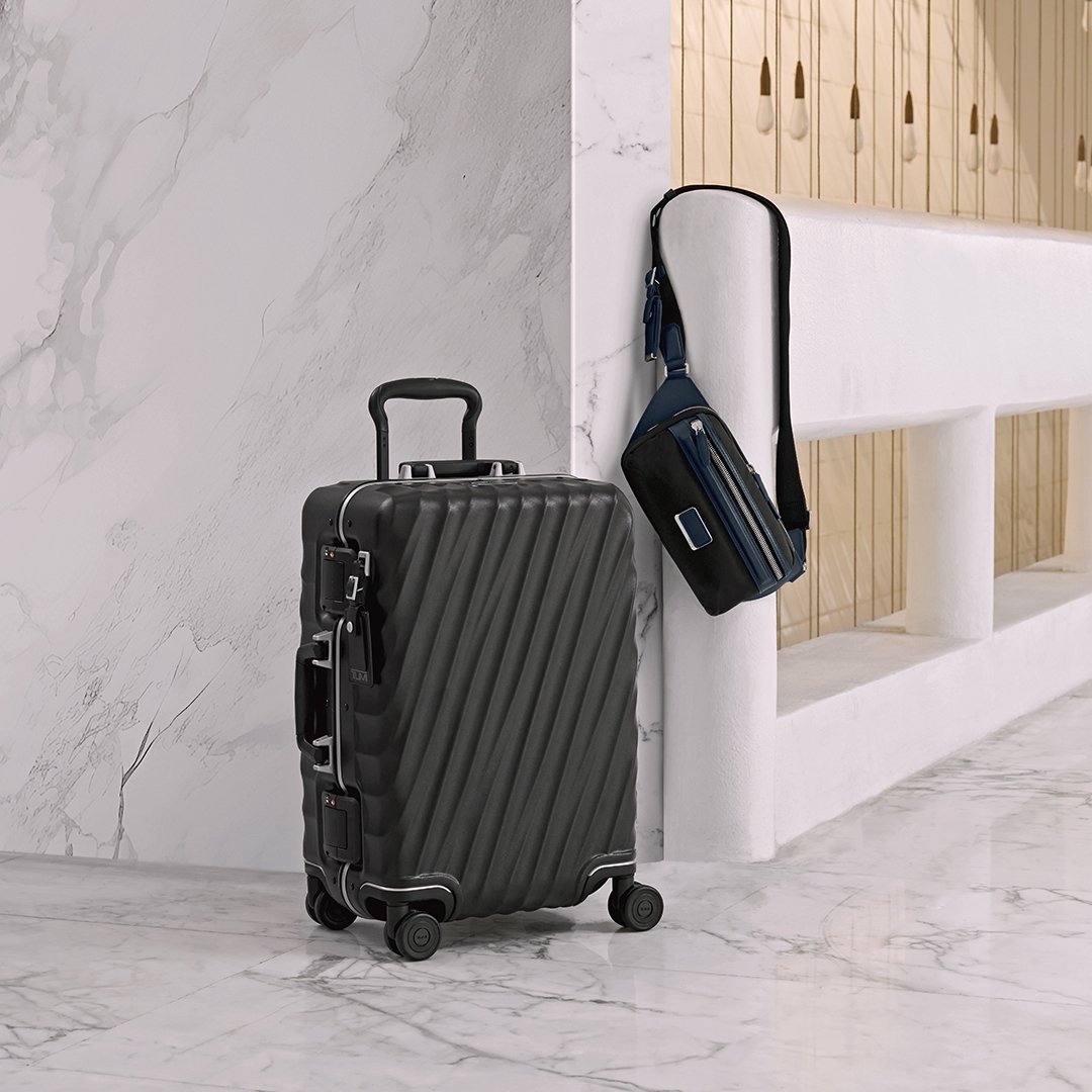 【SALE／25%OFF】TUMI 【TUMI 公式店】JARVIS イースト・ウエスト・スリング トゥミ バッグ ボディバッグ・ウエストポーチ ブラック【送料無料】
