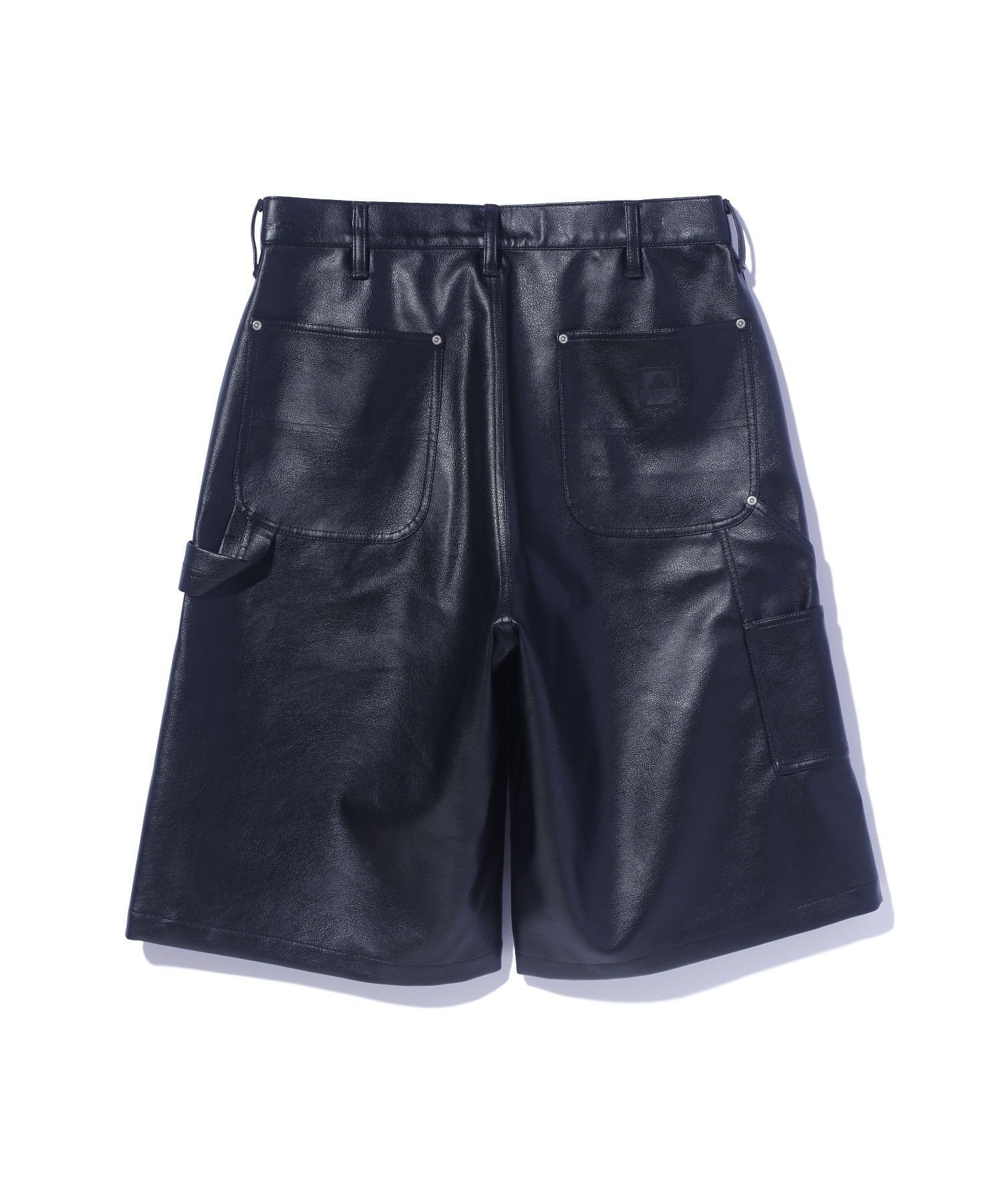 XLARGE OLD ENGLISH FAUX LEATHER SHORT PANTS エクストララージ パンツ その他のパンツ ブラック【送料無料】