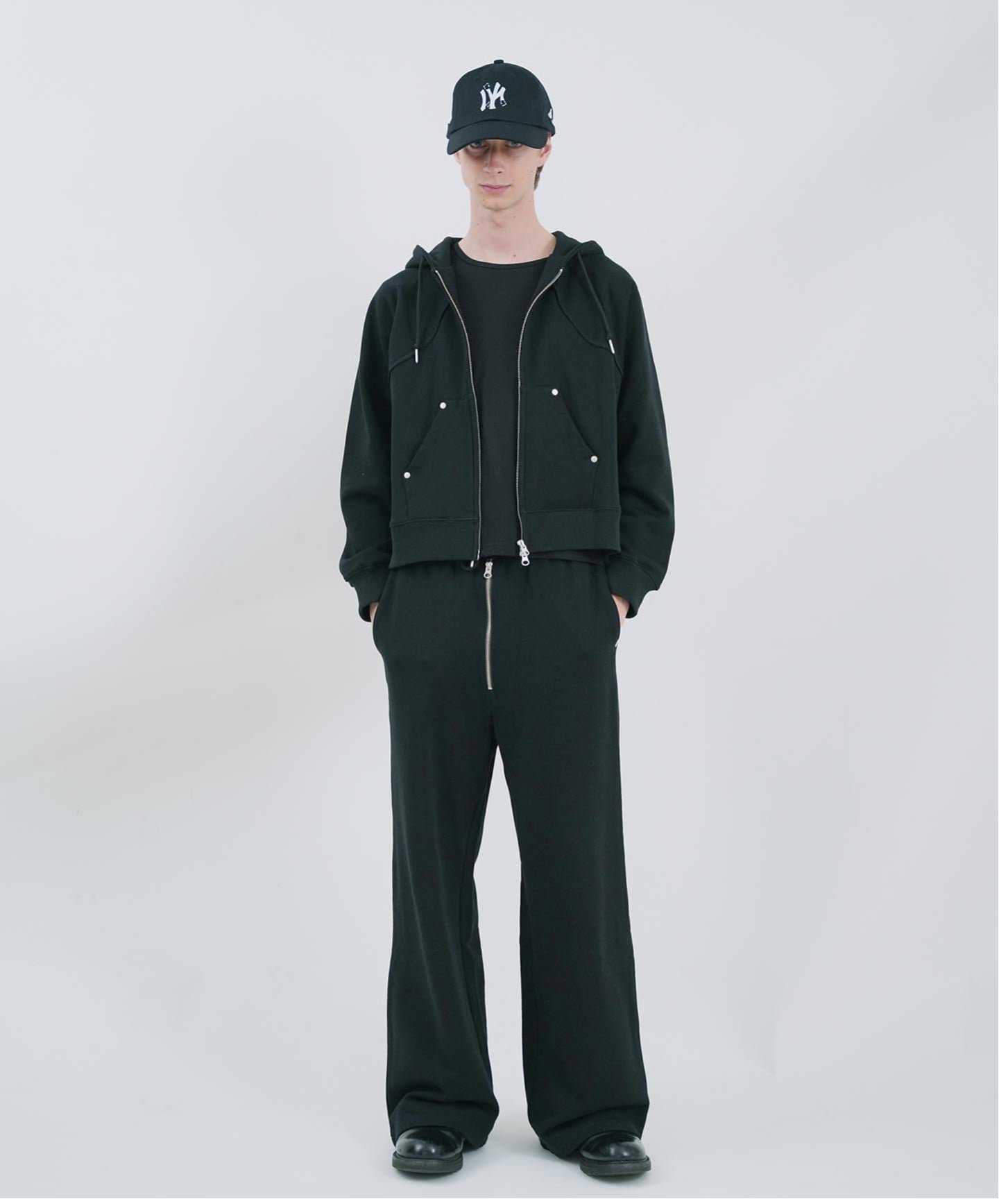 JOINT WORKS NOCTO ARCHIVE/ノクト アーカイブ Studs Wide Sweat Pants ジョイントワークス パンツ ジャージ・スウェットパンツ グレー ブラック