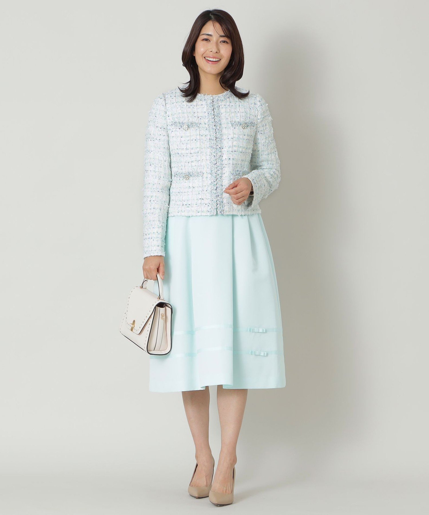 TO BE CHIC 【L】フラッグモールツイード ノーカラージャケット サンヨー エルサイズ ジャケット・アウター ノーカラージャケット ホワイト