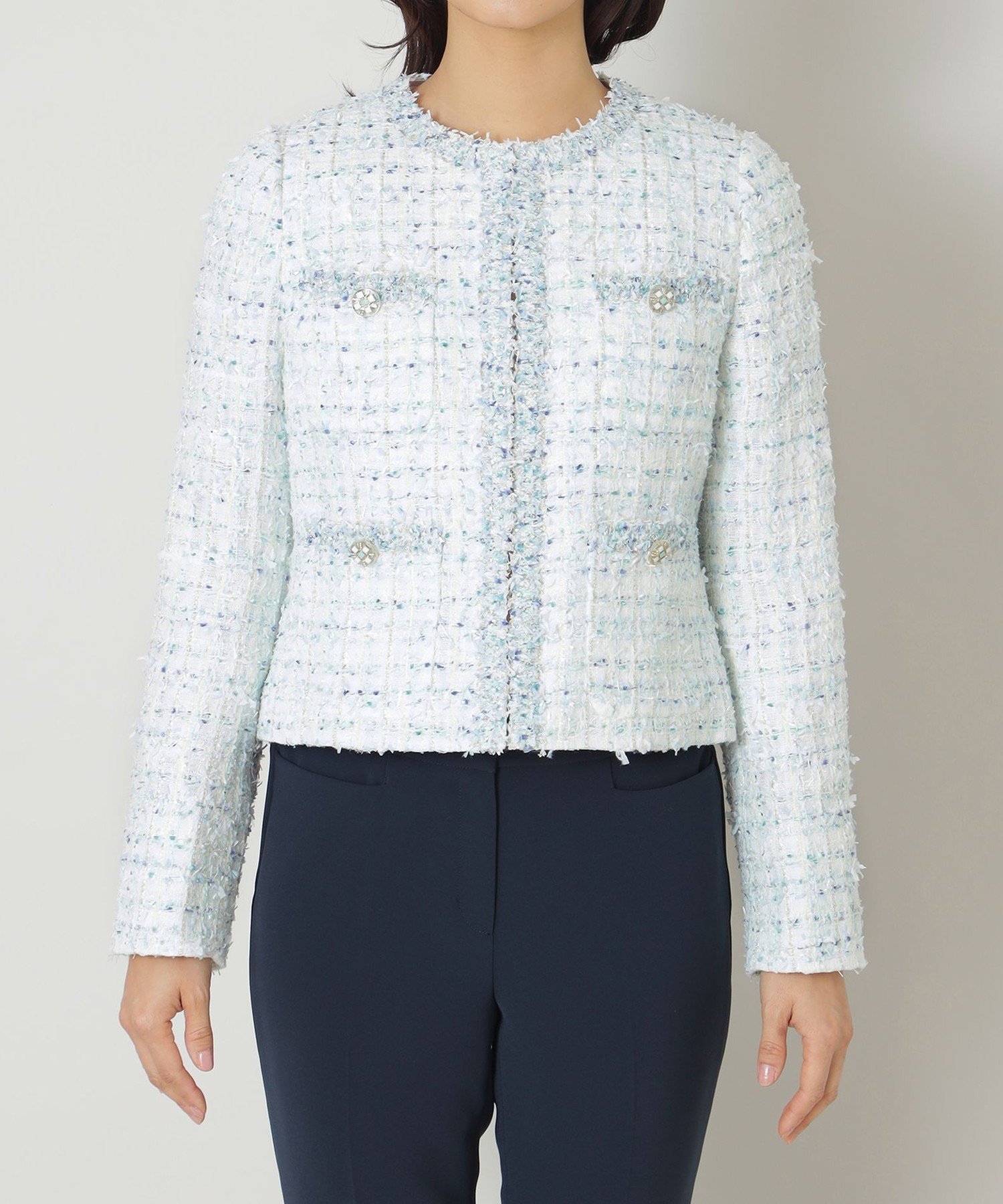 TO BE CHIC 【L】フラッグモールツイード ノーカラージャケット サンヨー エルサイズ ジャケット・アウター ノーカラージャケット ホワイト