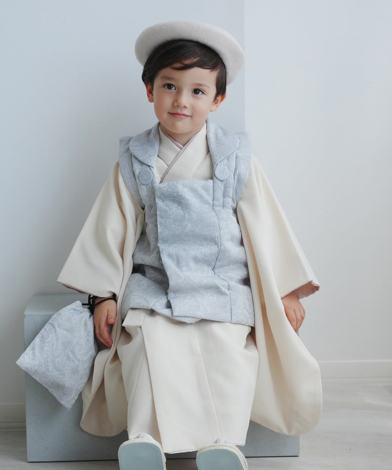 ひよこ商店 ひよこ商店 七五三 3歳 被布コート 着物 セット 男の子 三歳 ウタタネ 着物・浴衣・和装小物 着物 グレー【送料無料】