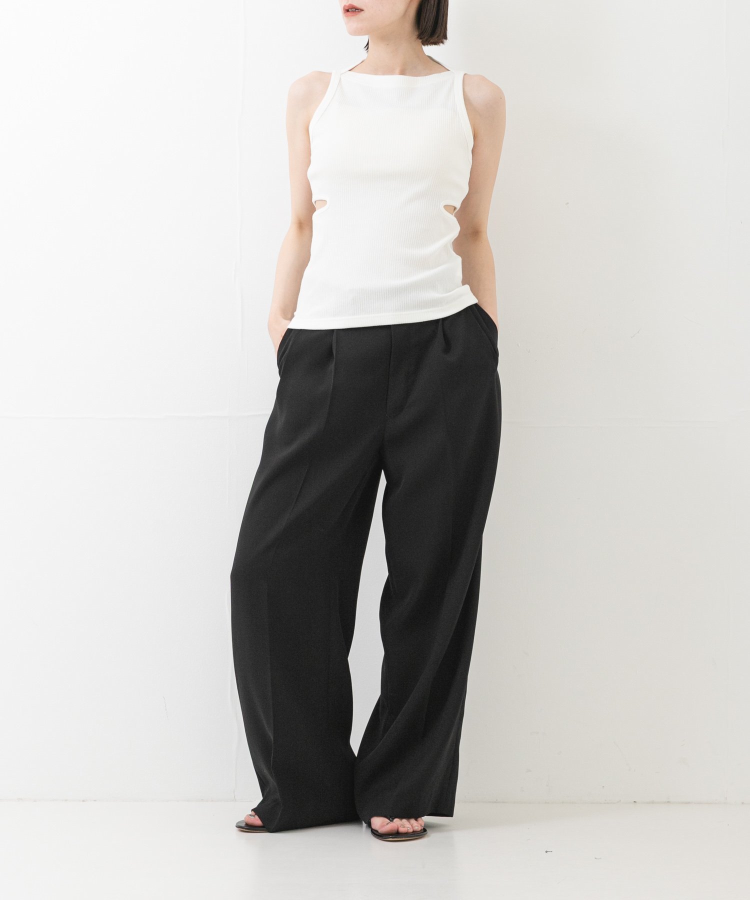 new basic SIDE SLIT RIB TOPS アーバンリサーチ トップス ノースリーブ・タンクトップ ホワイト ネイビー