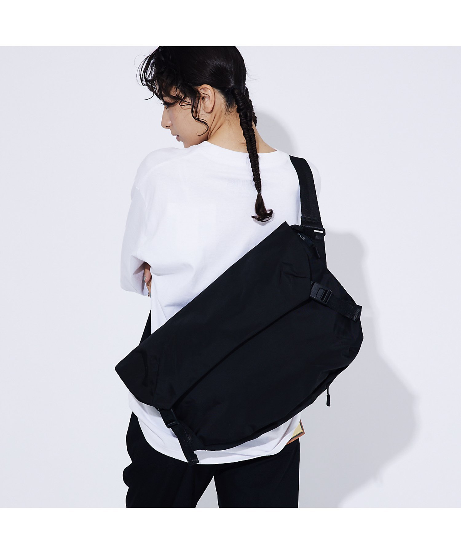 ABAHOUSE LASTWORD 【NoiR/ノアール】ComCompass messenger N25002/メ アバハウス バッグ ショルダーバッグ ブラック【送料無料】