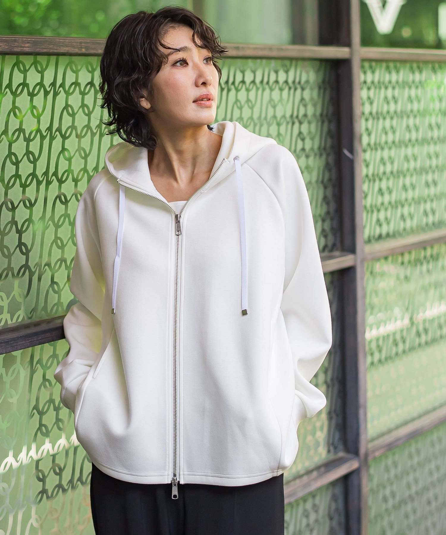 la.f... 【大きいサイズ】ストレッチダンボールジップパーカー ラ・エフ トップス カットソー・Tシャツ ベージュ ホワイト グレー