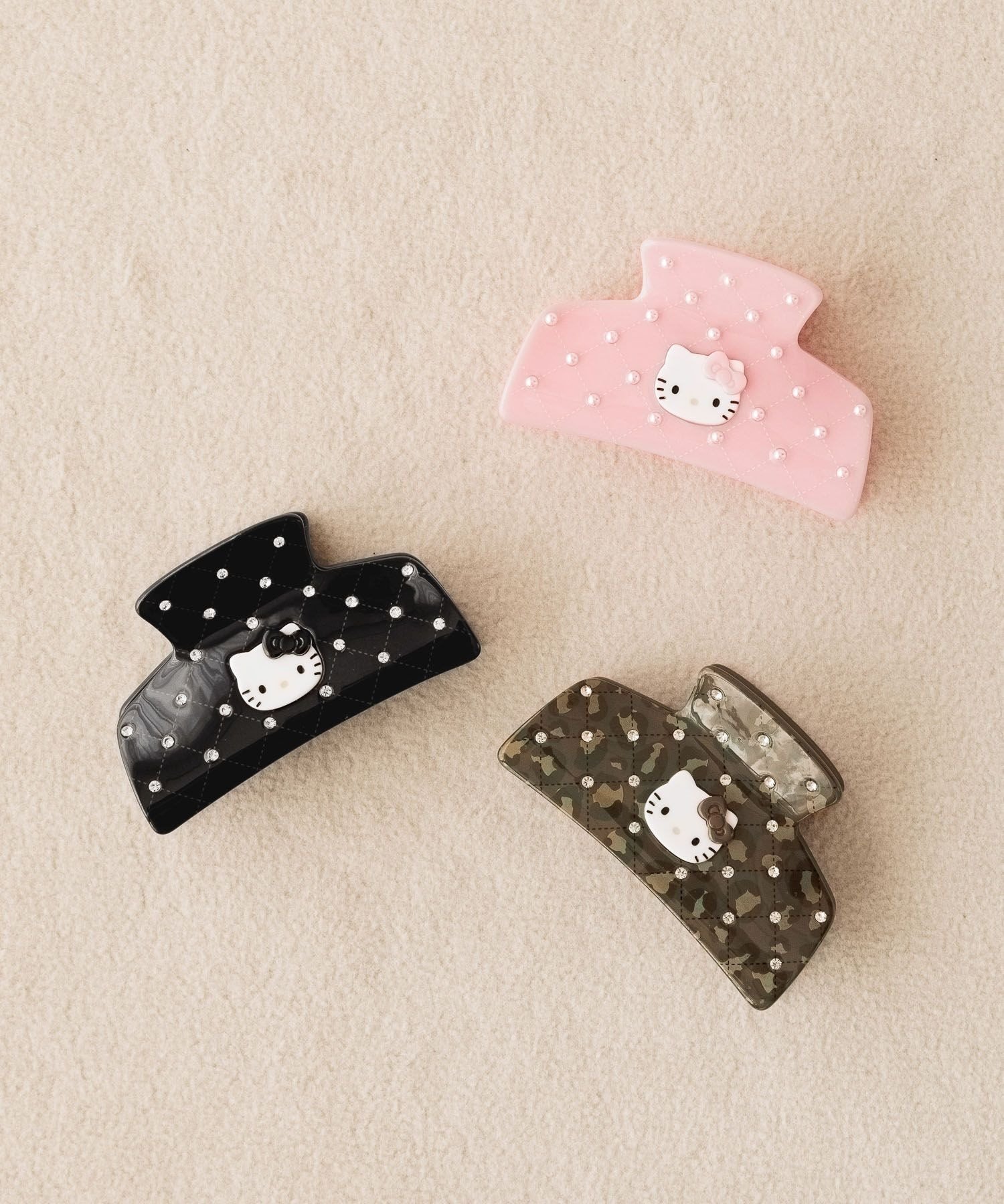 LOWRYS FARM 【HELLO KITTY】キルティングバンス ローリーズファーム ヘアアクセサリー バレッタ・ヘアクリップ・ヘアピン ピンク