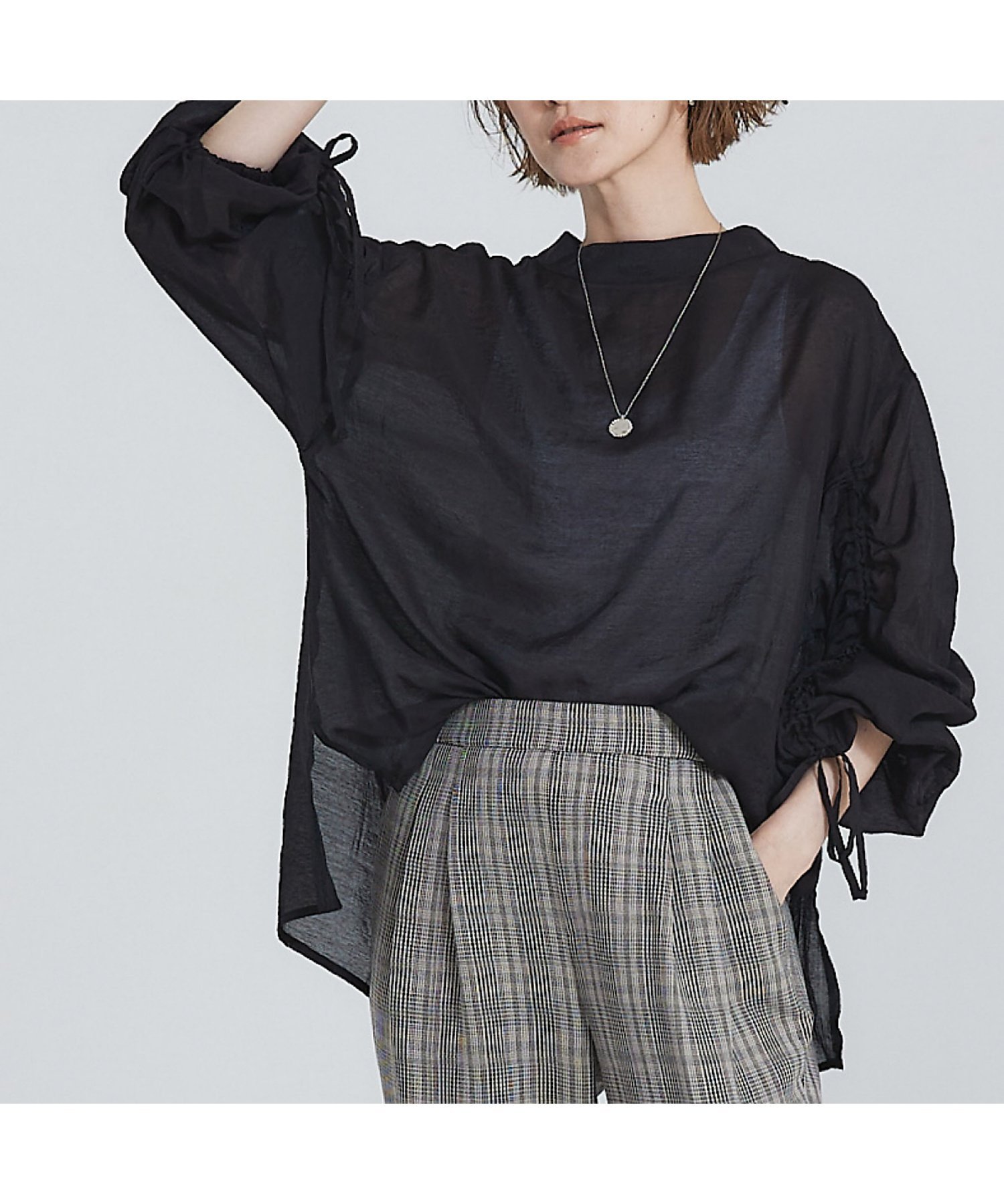 【SALE／16%OFF】abahouse mavie シアー袖ギャザーブラウス アバハウス マヴィ トップス シャツ・ブラウス ホワイト グリーン ブラック【送料無料】のサムネイル