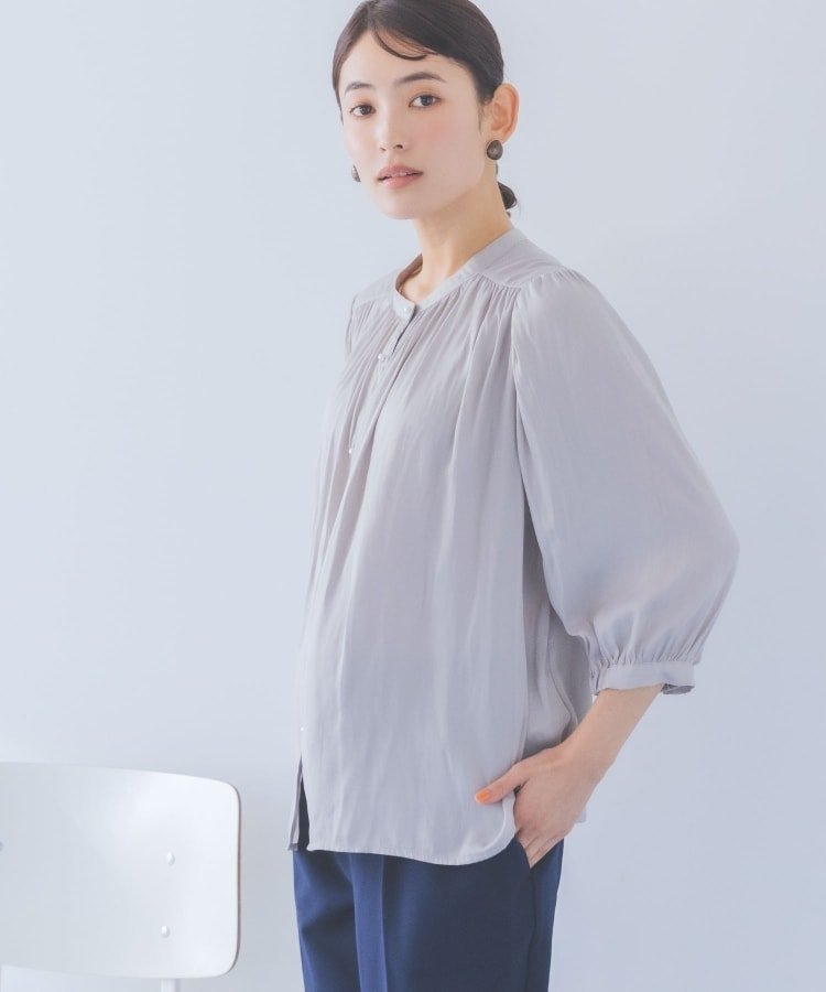 ITS' DEMO 【着丈長め/微光沢/ギャザーたっぷりでふんわりシルエット】サテンパール調ボタン七分袖ブラウス イッツデモ トップス シャツ・ブラウス ベージュ グリーン ピンク【送料無料】のサムネイル