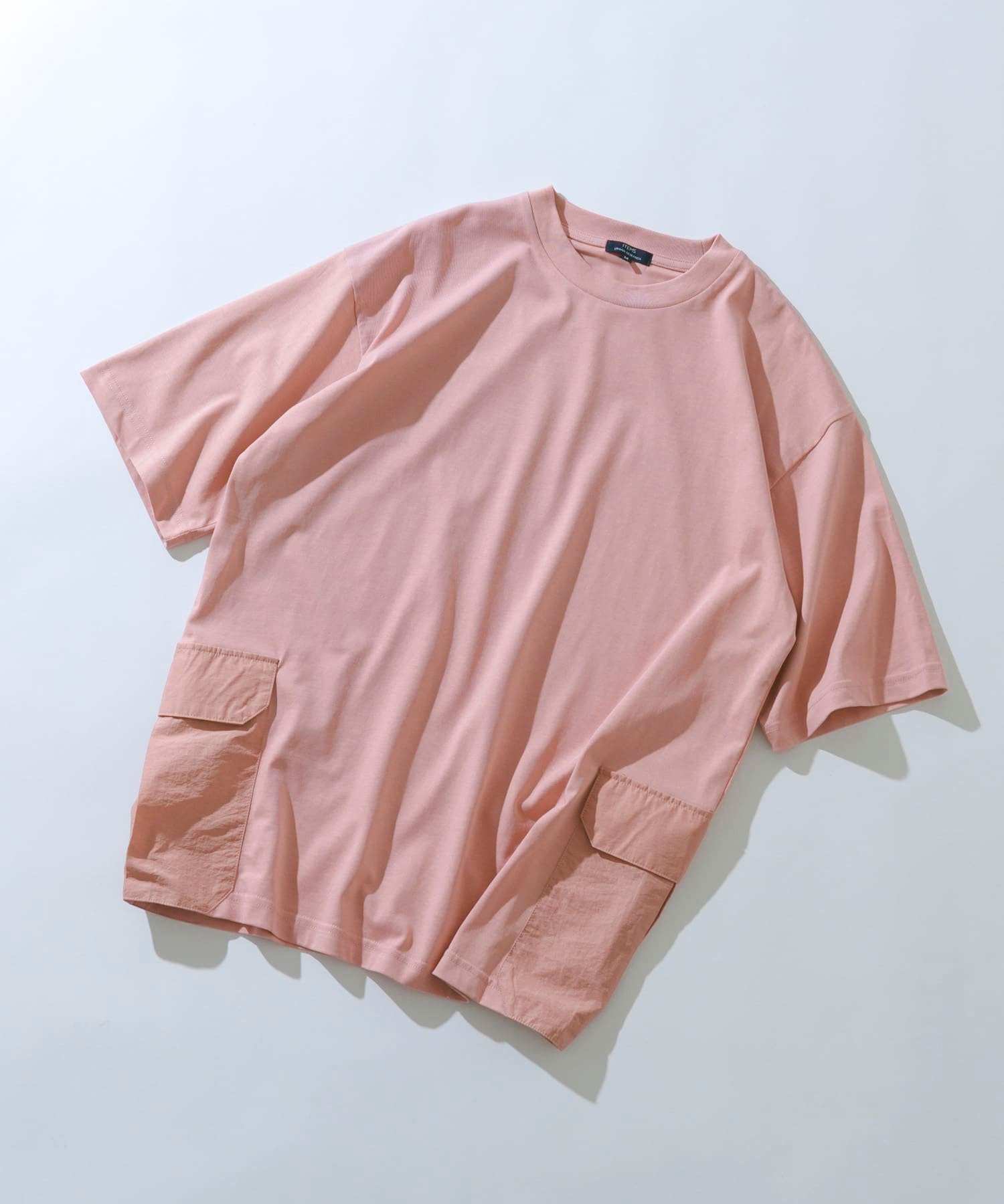 ITEMS サイドポケットキリカエクルーネックTシャツ アーバンリサーチアイテムズ トップス カットソー・Tシャツ ホワイト ベージュ ピンク ブラック