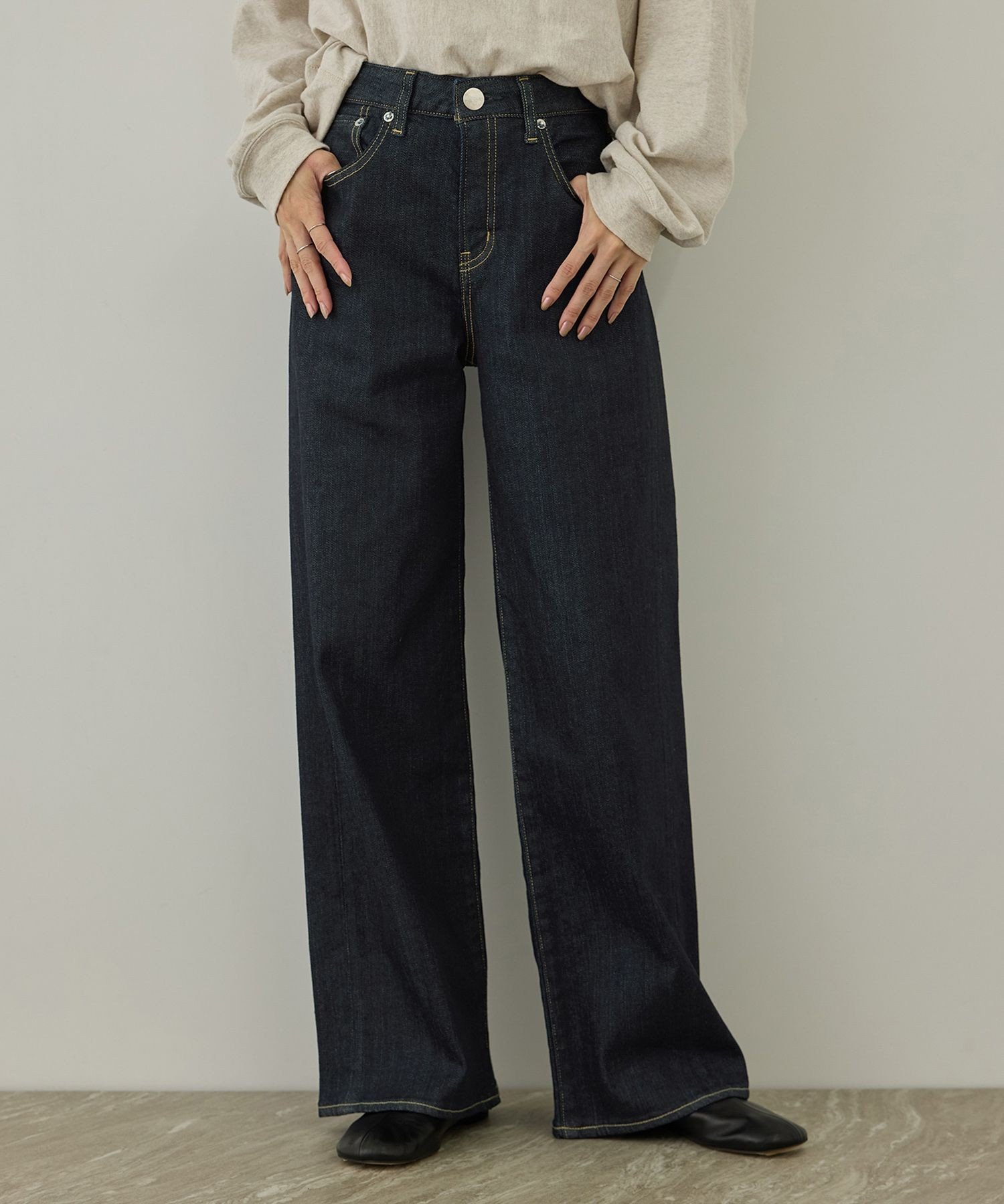 SALON adam et rope' 【RED CARD TOKYO(レッドカードトーキョー)】35th Anniv. Wide サロン アダム エ ロペ パンツ ジーンズ・デニムパンツ ネイビー