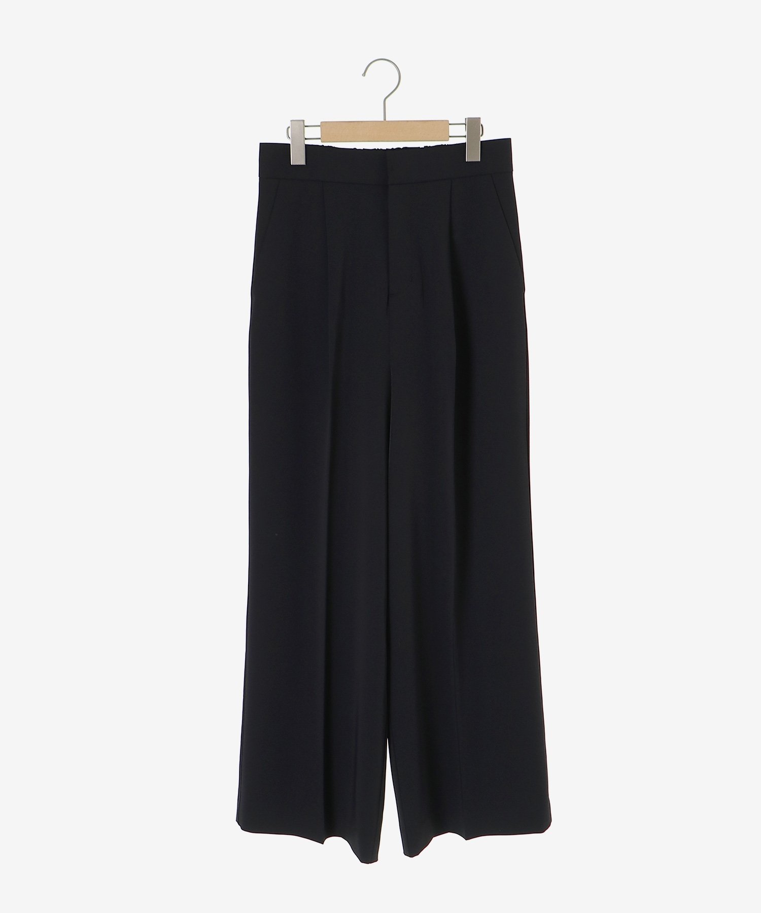 【SALE／40%OFF】le.coeur blanc フルダルタックストレートパンツ ルクールブラン ...