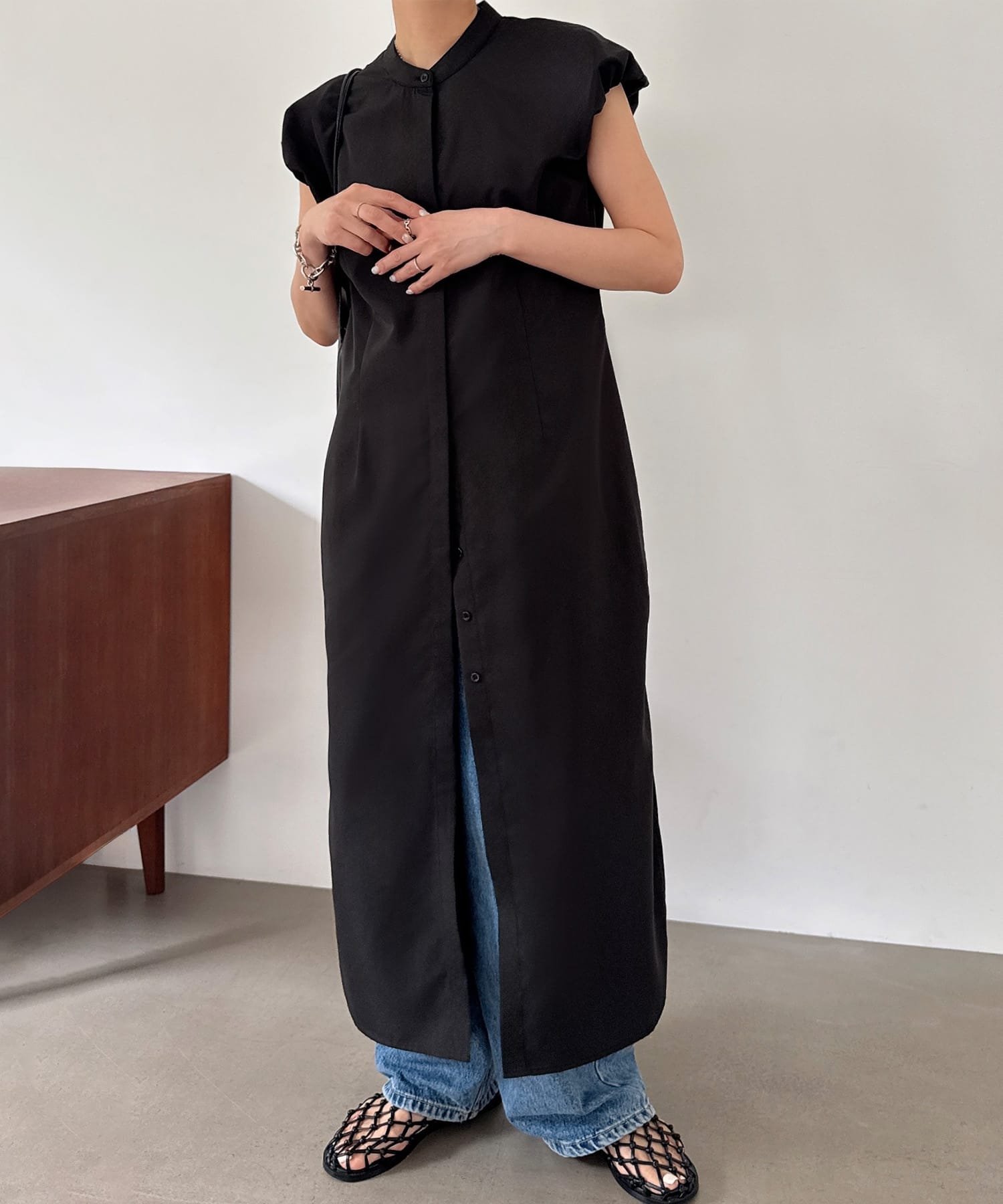【SALE／20%OFF】JUNOAH バルーンショルダーワンピース ジュノア ワンピース・ドレス ワンピース ホワイト グレー ブラック【送料無料】