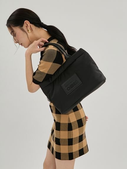 Mila Owen パデッドトートバッグ ミラオーウェン バッグ トートバッグ ブラック ベージュ【送料無料】 stylife-15790671 Rakuten Fashion パッケージ画像