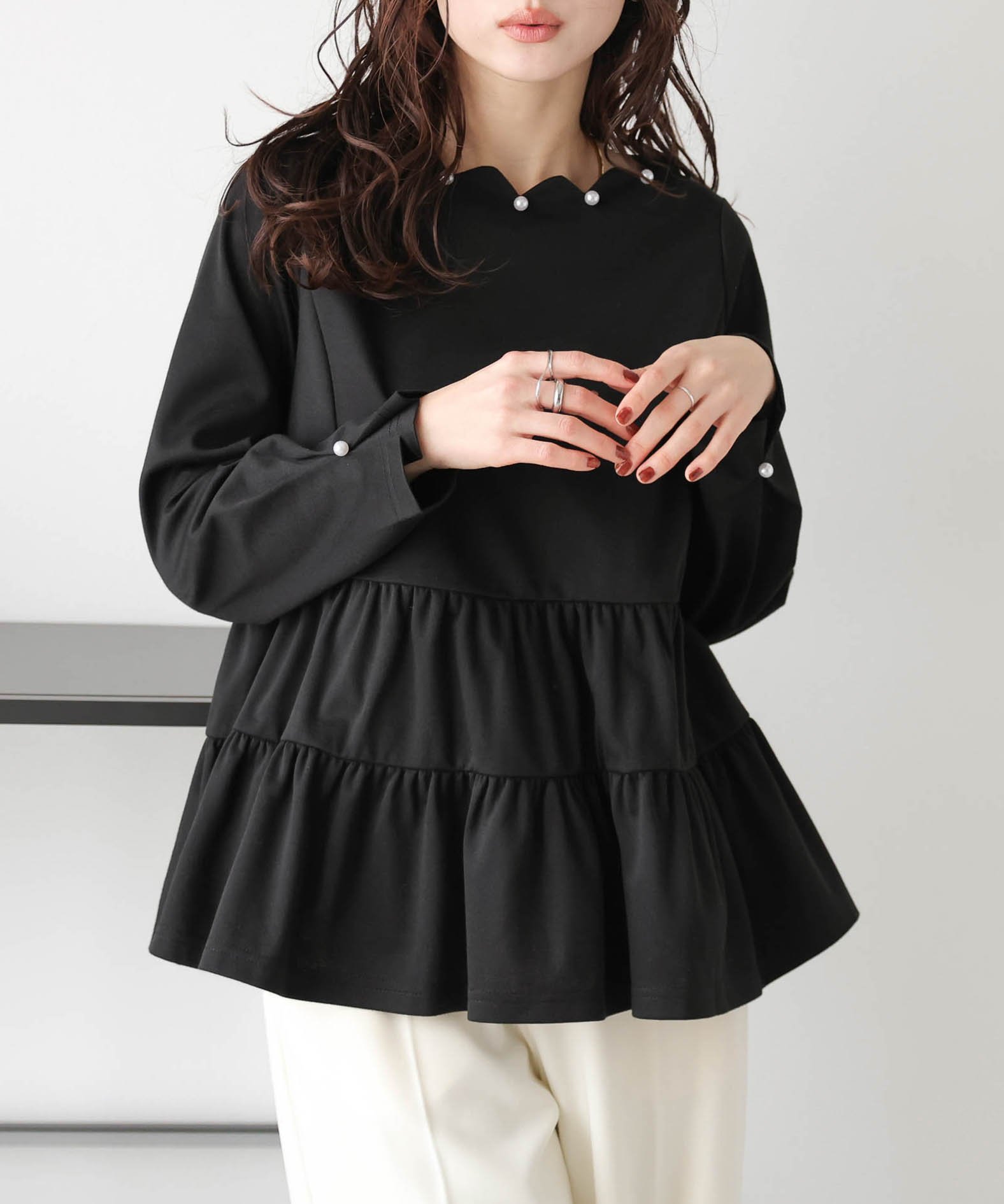 La-gemme スカラップパールネック ティアードプルオーバー ラジュール トップス カットソー・Tシャツ ネイビー ブラック【送料無料】のサムネイル